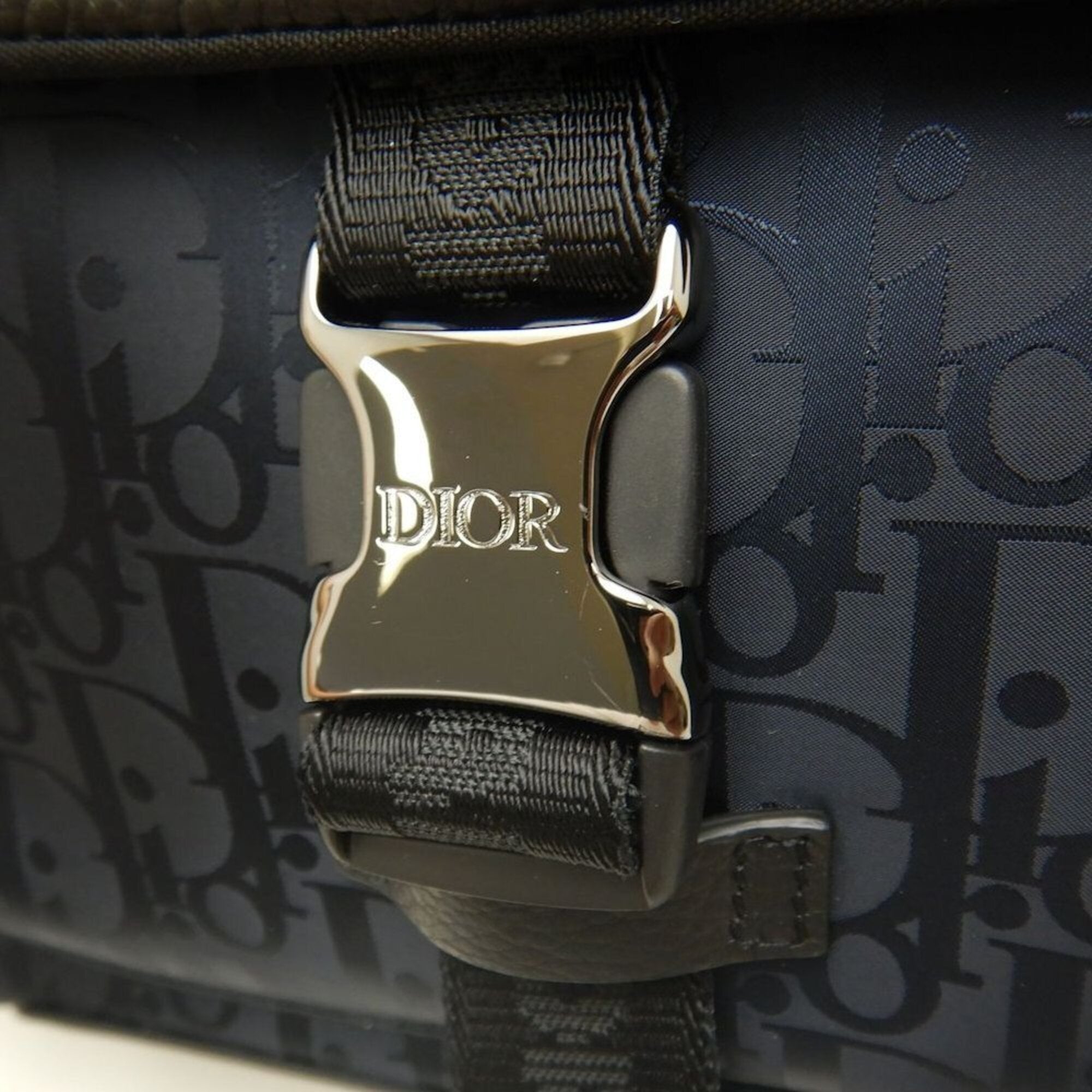 Christian Dior Navy Nylon Tote Bag (Pre-Owned)