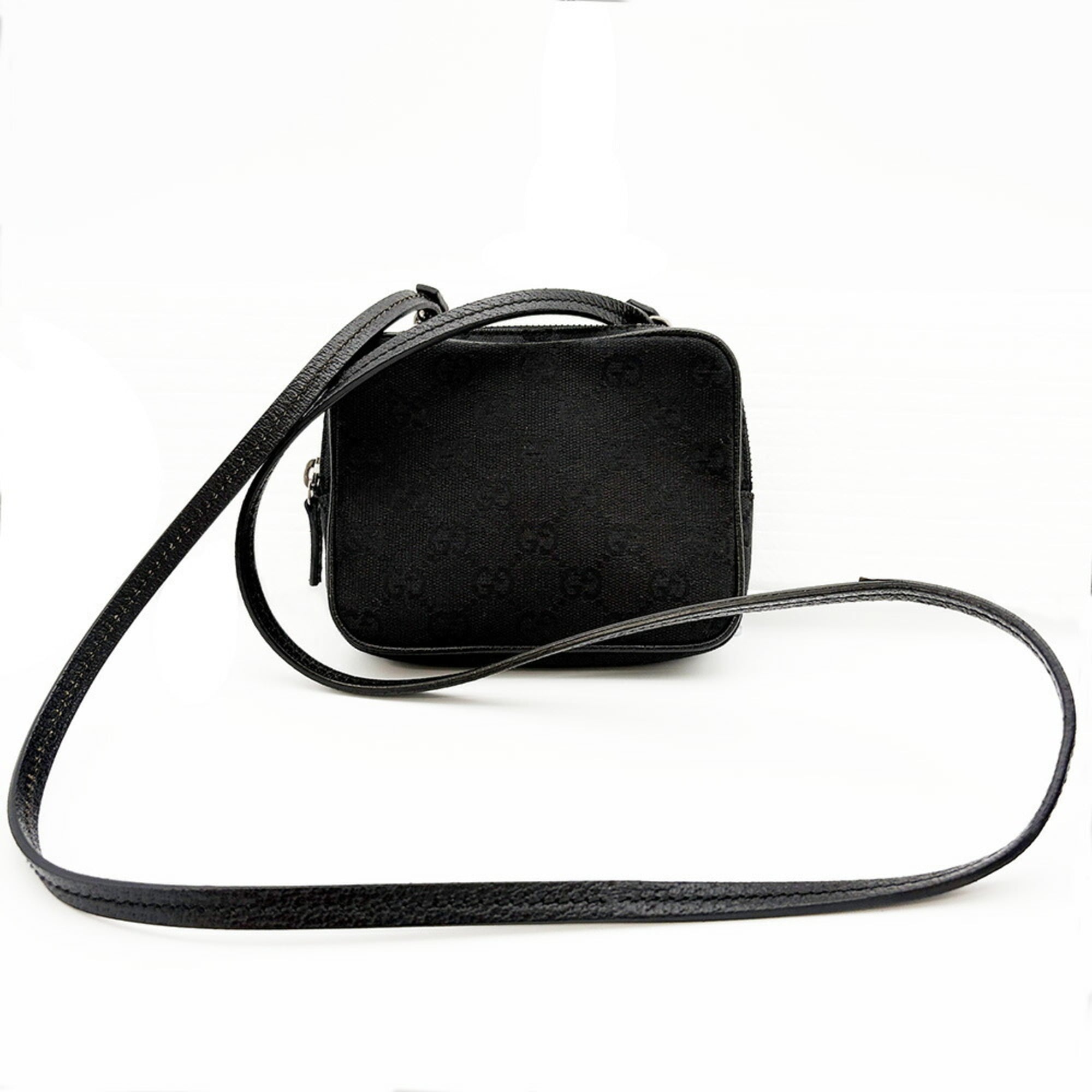 Gucci Gg Canvas Black Gg Canvas Leather Shoulder Bag (Pre-Owned)