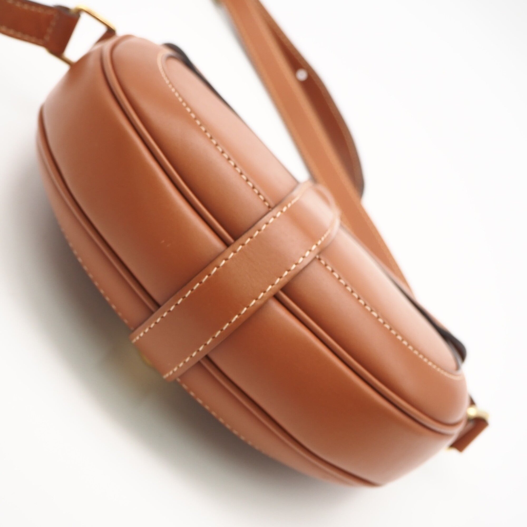 Celine Brown Leather Shoulder Bag (Pre-Owned)