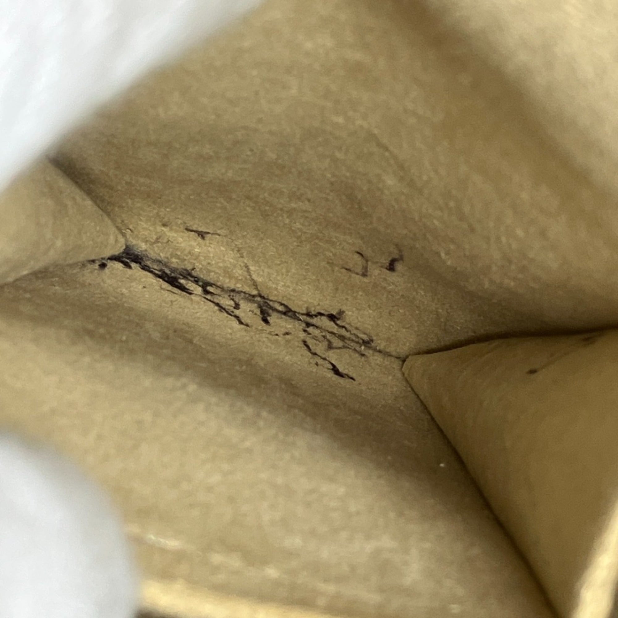 Louis Vuitton Brown Monogram Shoulder Bag (Pre-Owned)