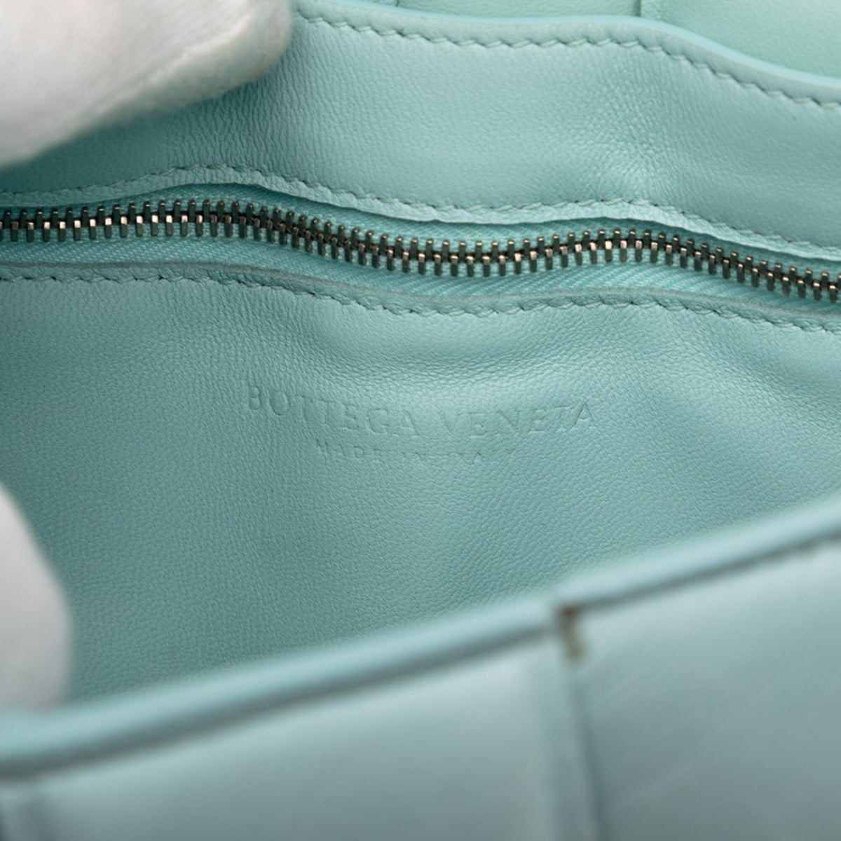 Bottega Veneta Blue Leather Shoulder Bag (Pre-Owned)