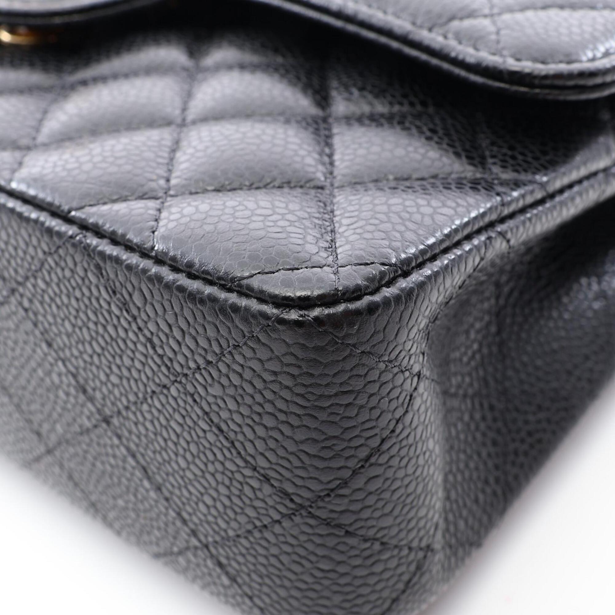 Chanel Black Grained Calfskin Handbag Shoulder Bag (Pre-Owned)