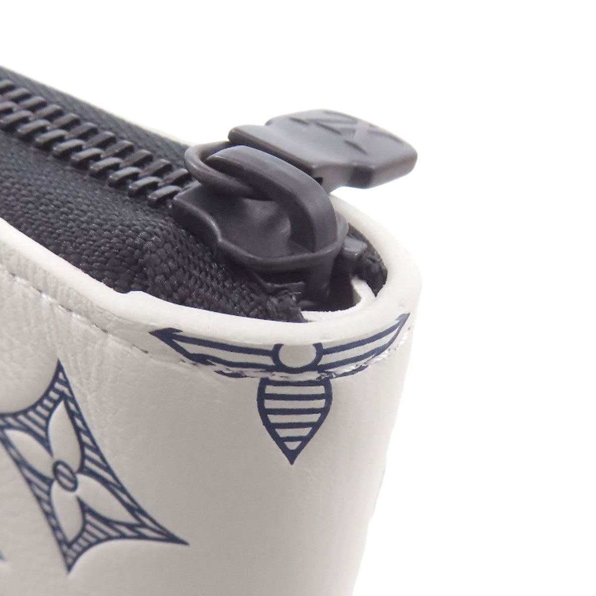 Louis Vuitton Monogram Shadow Navy White Monogram Shadow Long Wallet (Bi-Fold) (Pre-Owned)