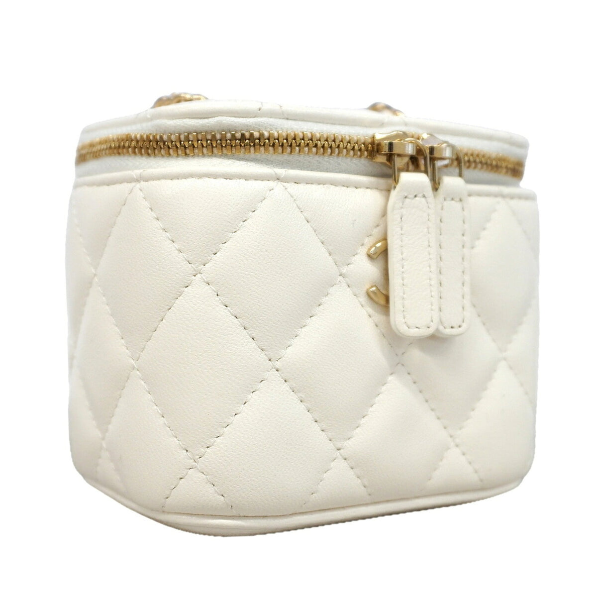Chanel White Leather Vanity Bag (Pre-Owned)