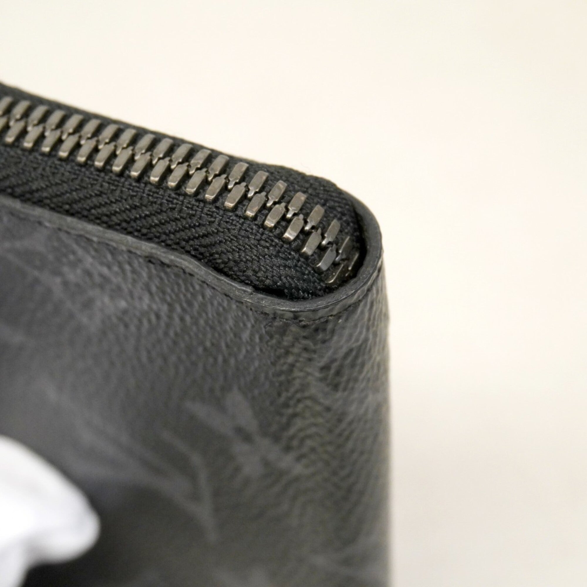 Louis Vuitton Black Coin Purse/Coin Case (Pre-Owned)