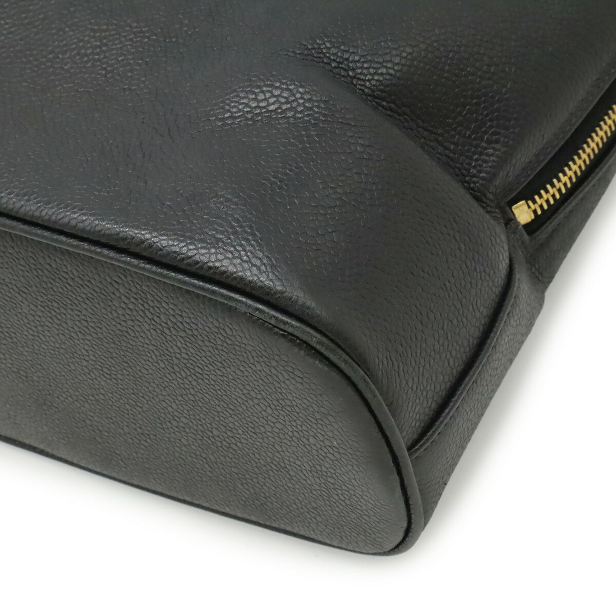 Chanel Black Grained Calfskin Shoulder Bag Tote Bag (Pre-Owned)