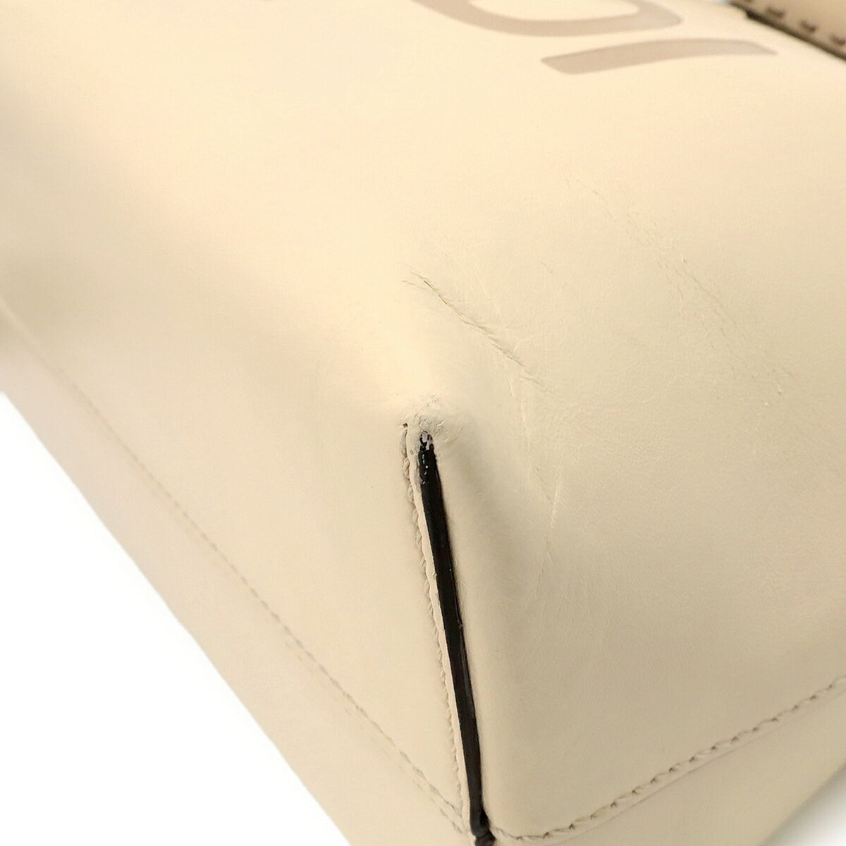 Fendi Cream Canvas Handbag Shoulder Bag (Pre-Owned)