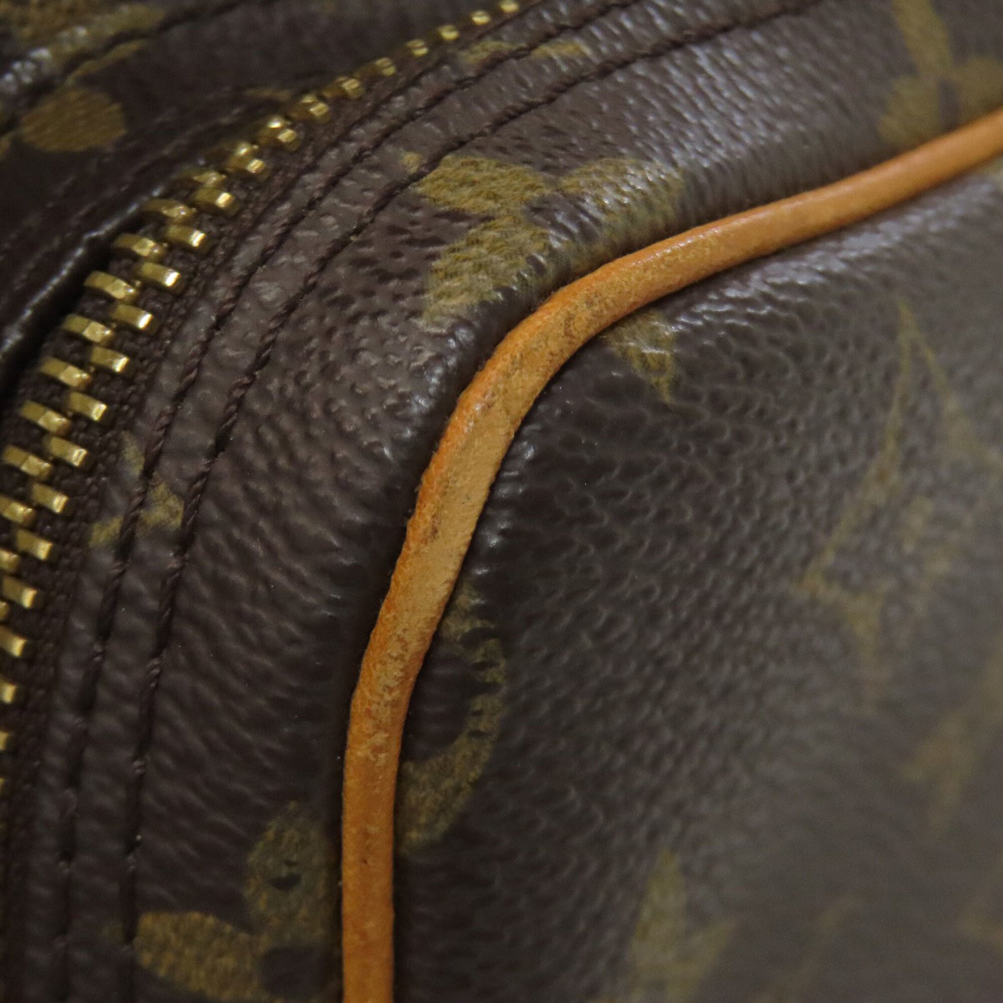 Louis Vuitton Brown Monogram Monogram Canvas Shoulder Bag (Pre-Owned)