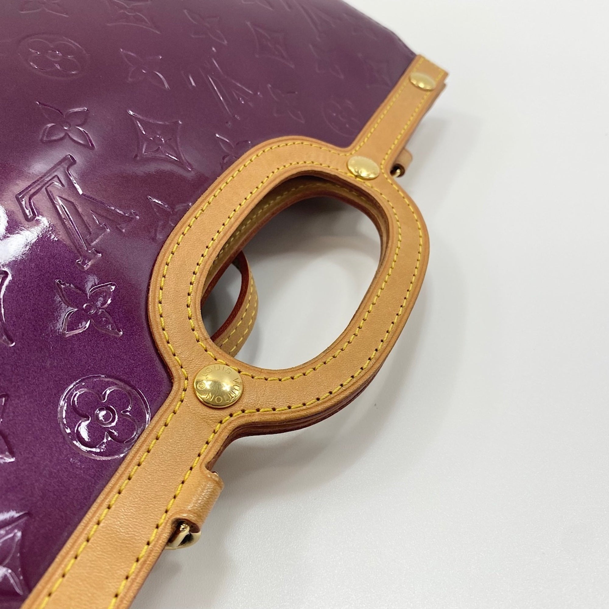 Louis Vuitton Purple Handbag (Pre-Owned)