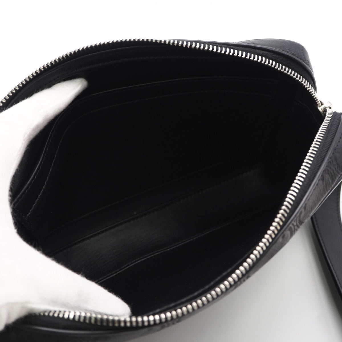 Celine Black Shoulder Bag (Pre-Owned)