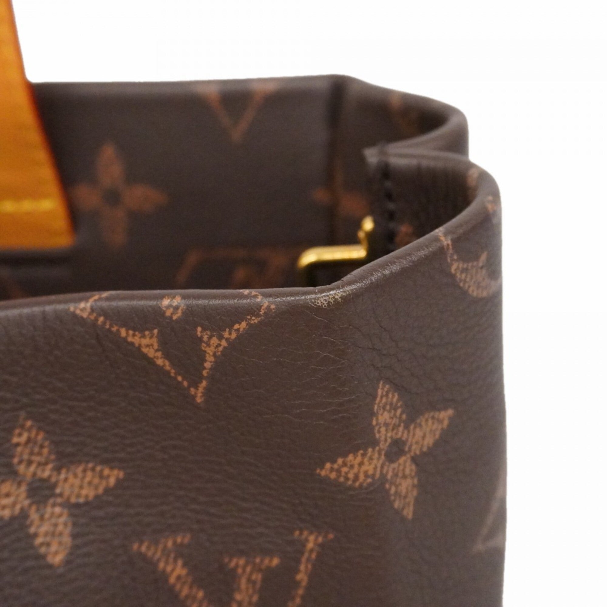 Louis Vuitton Brown Handbag (Pre-Owned)