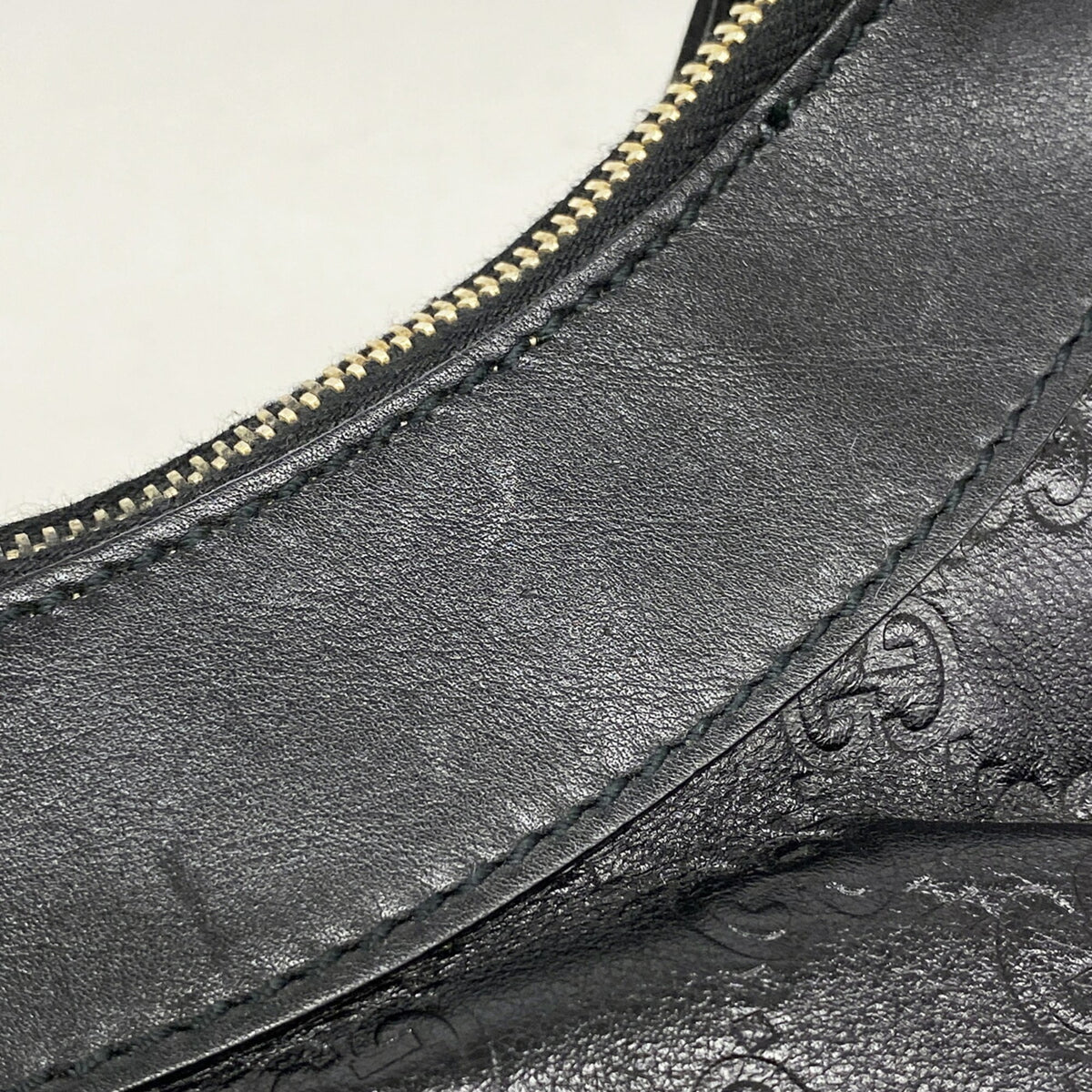 Gucci Black Leather Shoulder Bag (Pre-Owned)