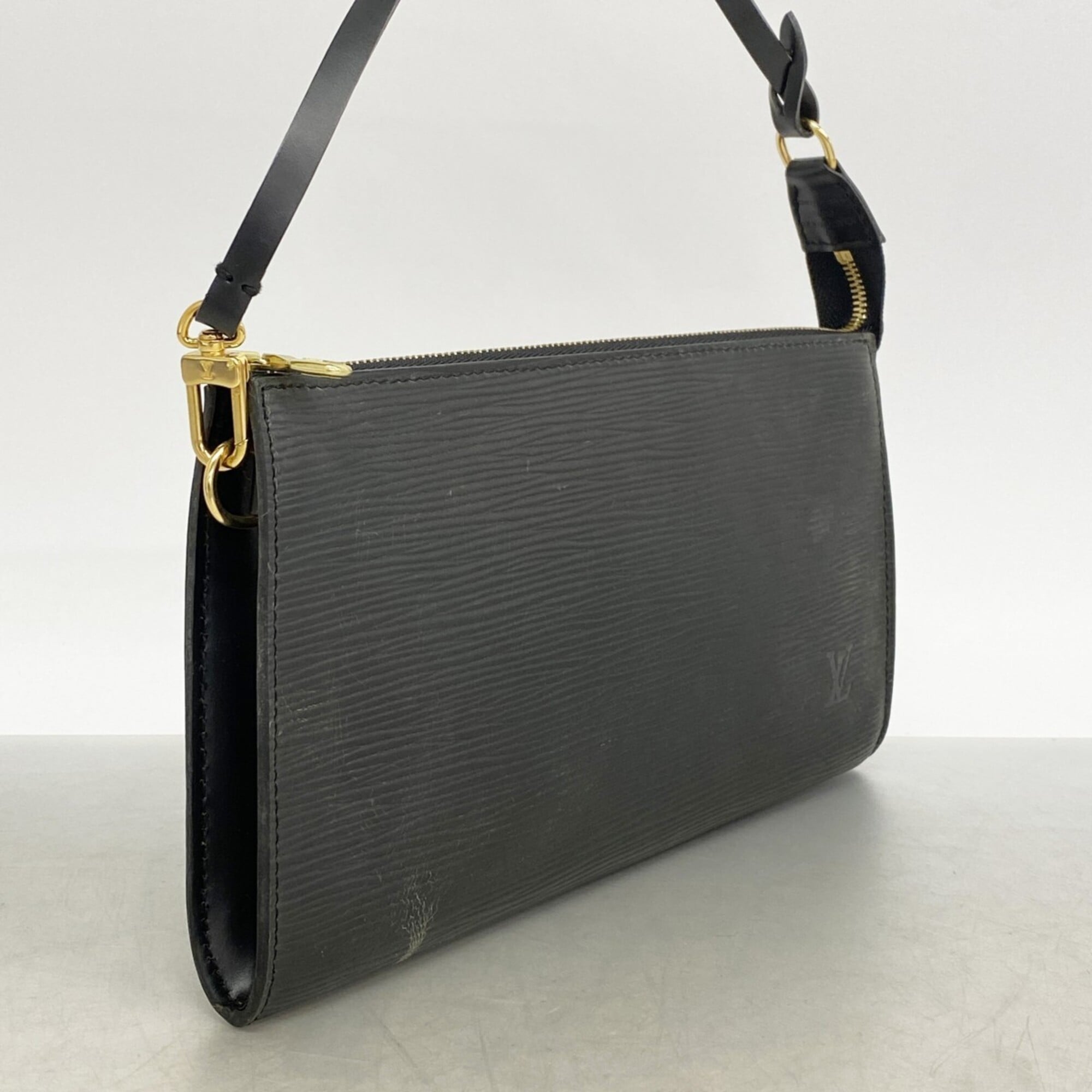 Louis Vuitton Noir Pouch (Pre-Owned)