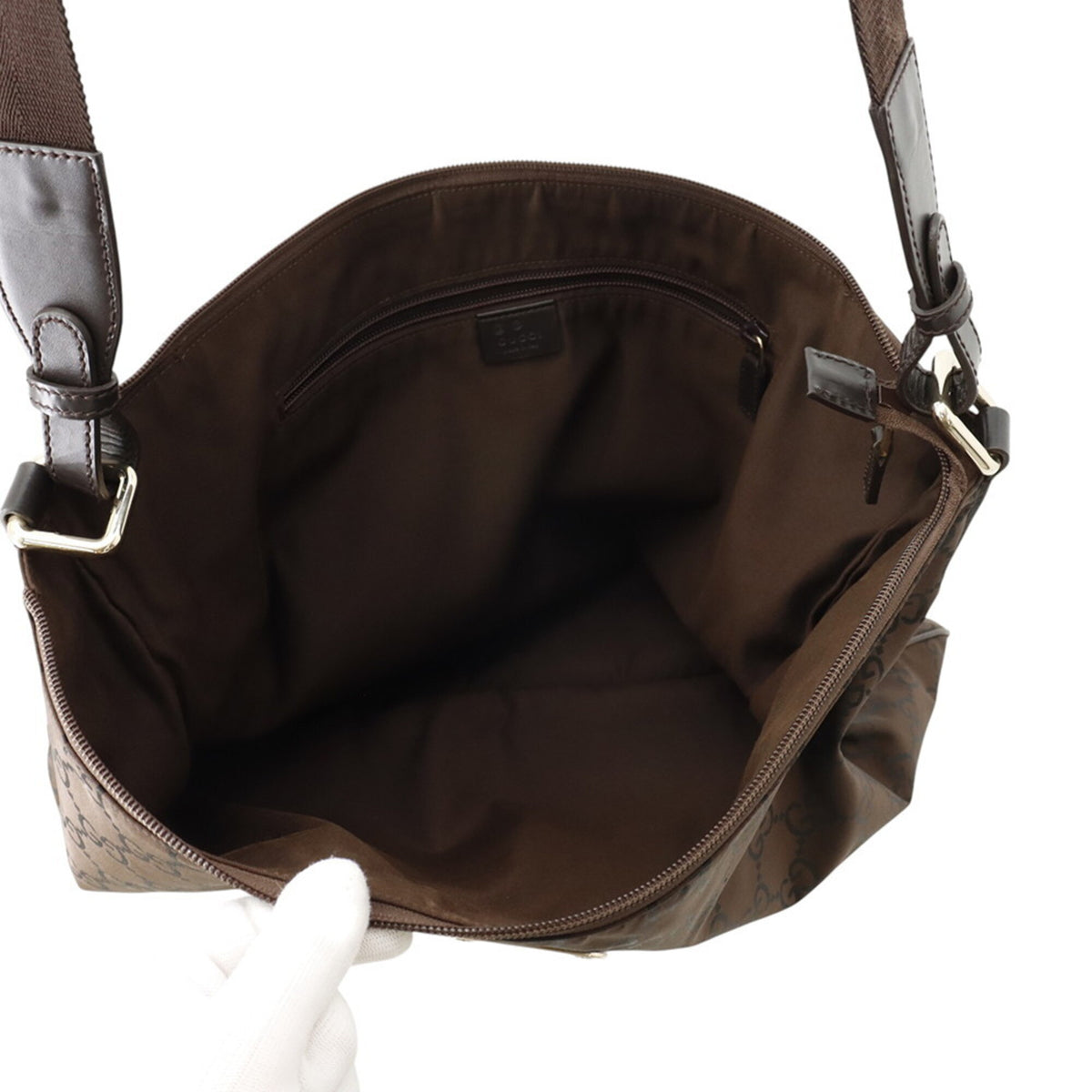 Gucci Brown Nylon Handbag Shoulder Bag (Pre-Owned)