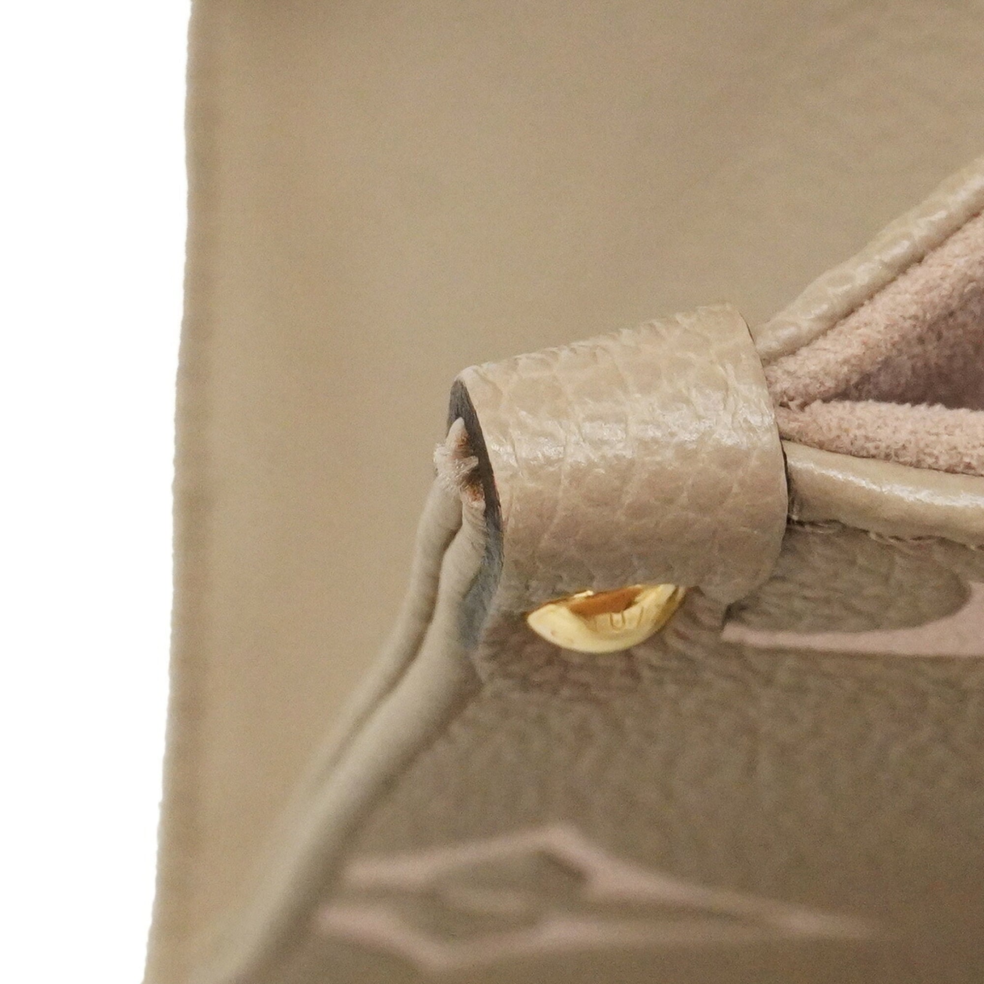 Louis Vuitton Cream Tourterelle Handbag (Pre-Owned)
