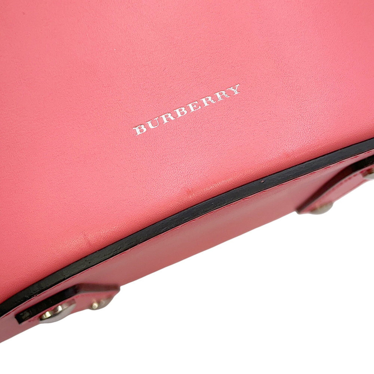 Burberry Pink Leather Handbag (Pre-Owned)