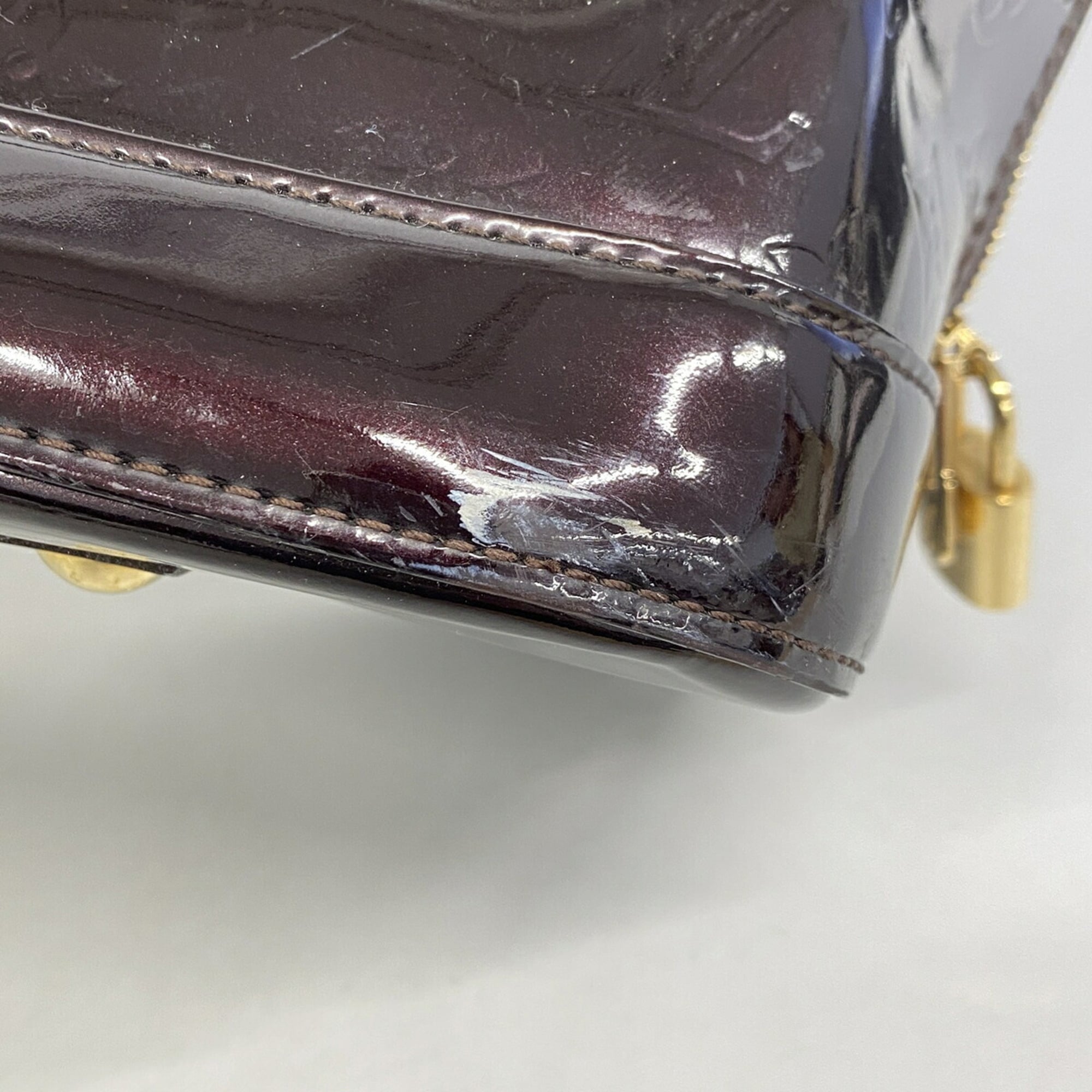 Louis Vuitton Amarante Handbag (Pre-Owned)