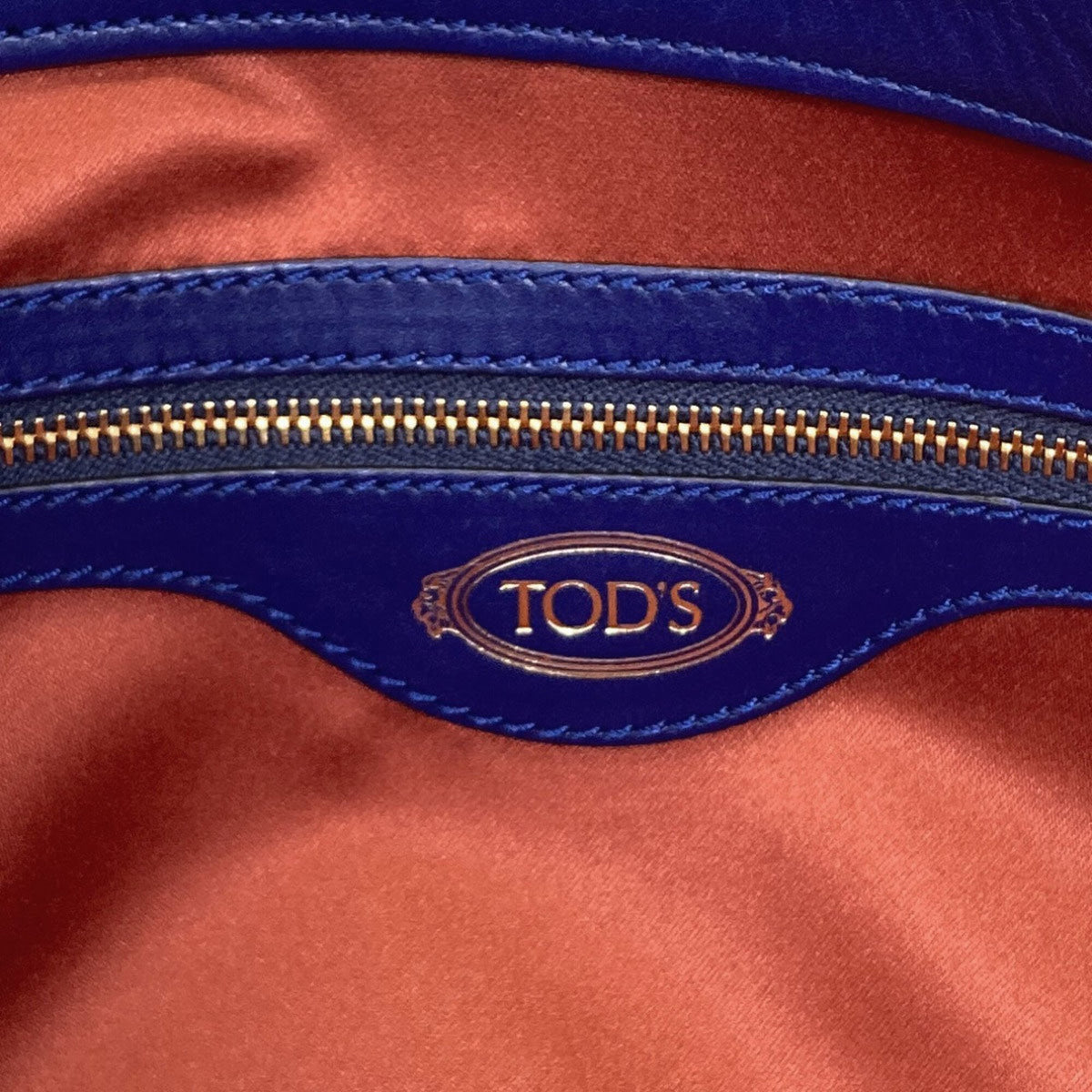Tod's Brown Leather Handbag (Pre-Owned)