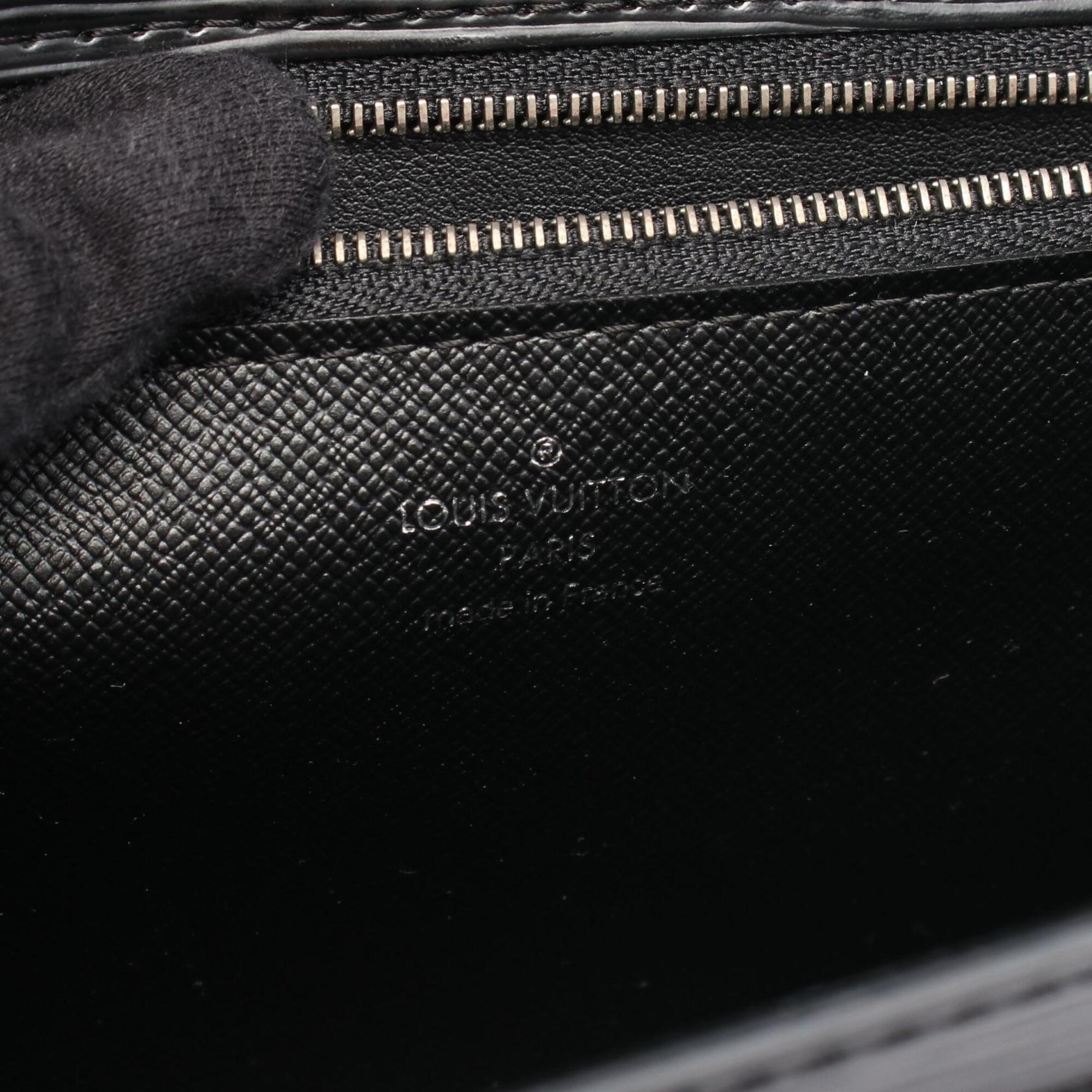 Louis Vuitton Black Leather Clutch Bag Handbag Pochette (Pre-Owned)