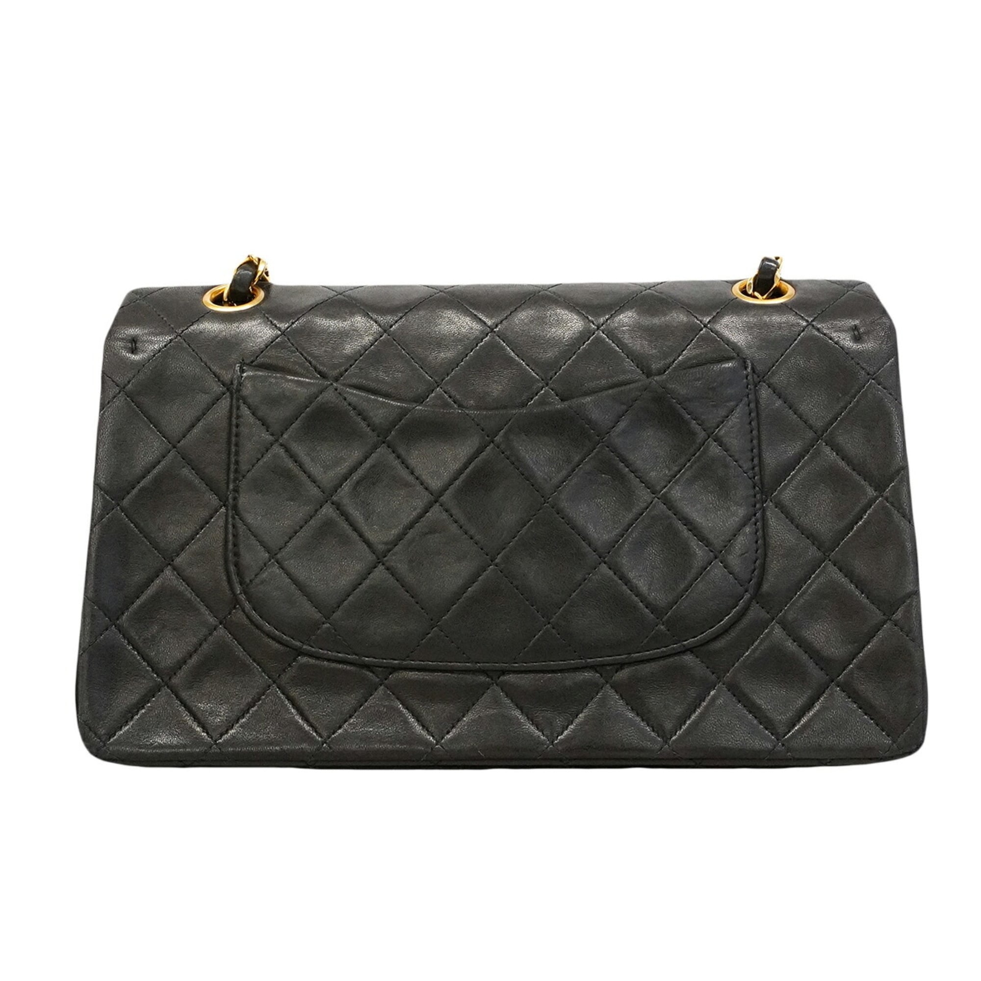 Chanel Black Leather Shoulder Bag (Pre-Owned)