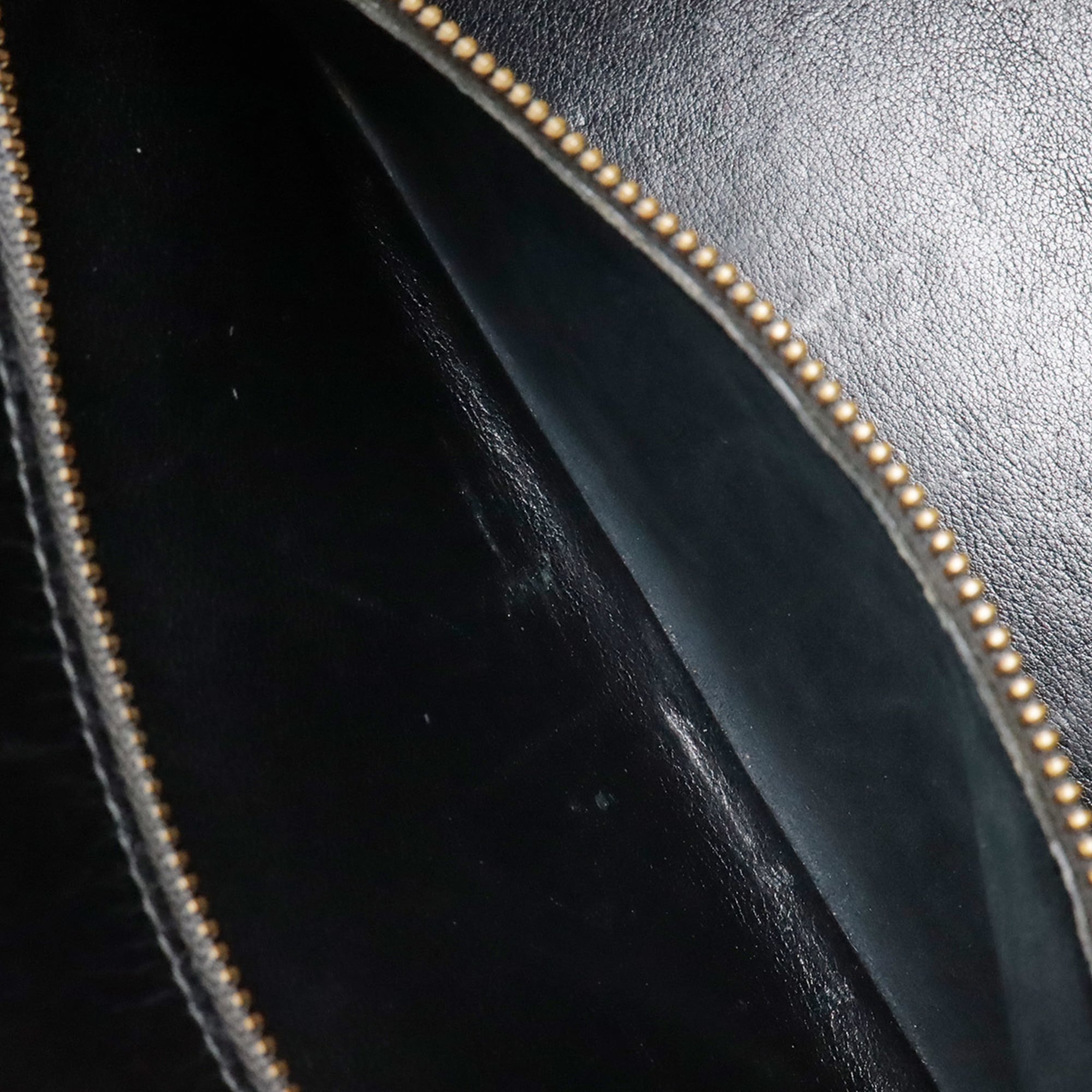 Hermes Black Box Calf Leather Handbag (Pre-Owned)