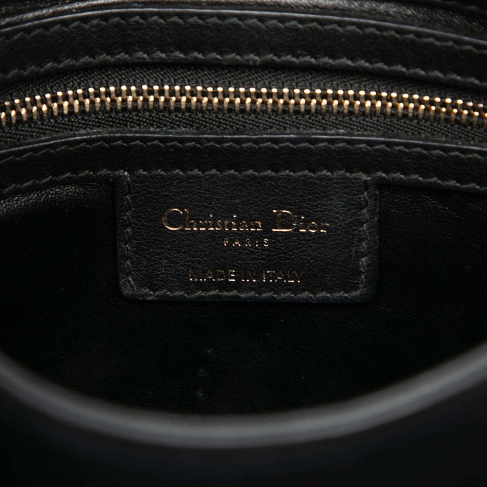 Christian Dior Navy Leather Shoulder Bag (Pre-Owned)