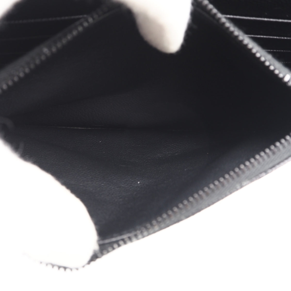 Yves Saint Laurent Black Leather Shoulder Bag (Pre-Owned)