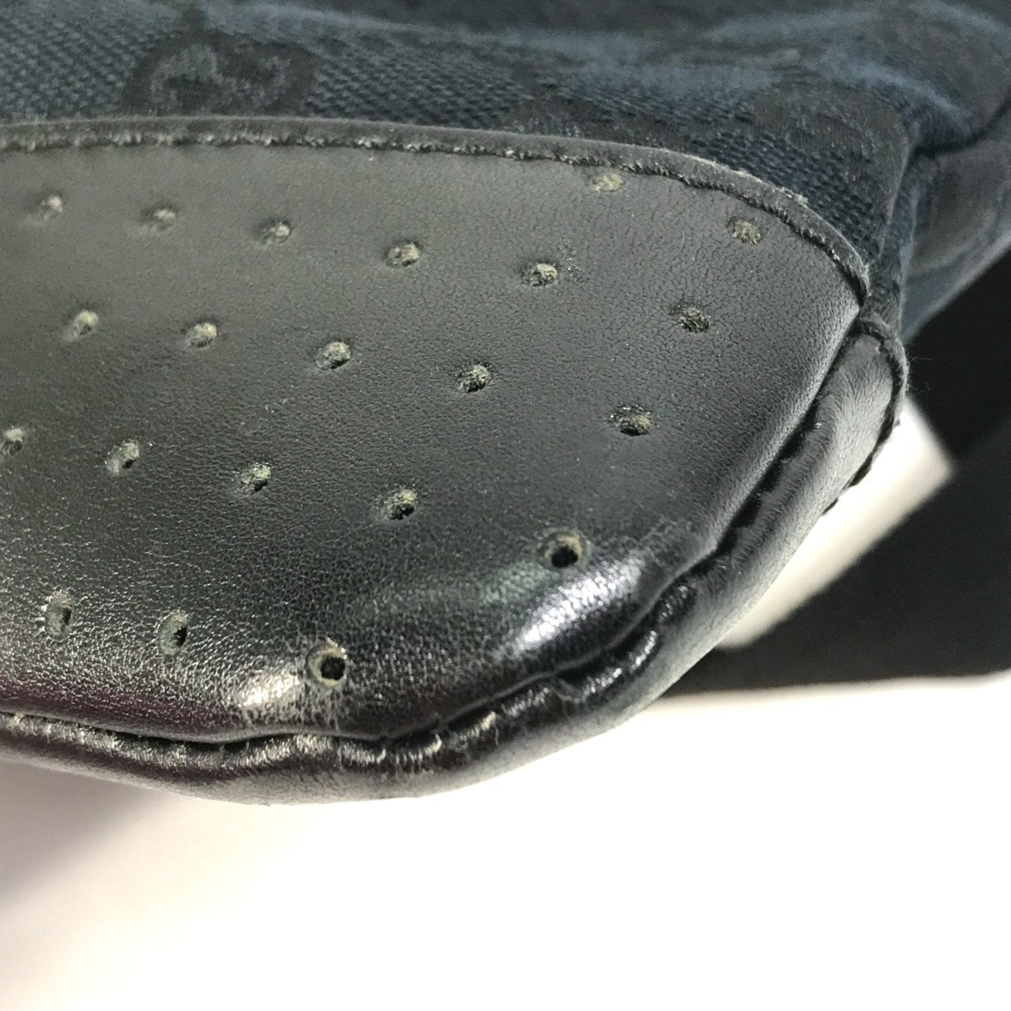 Gucci Black Other Shoulder Bag (Pre-Owned)