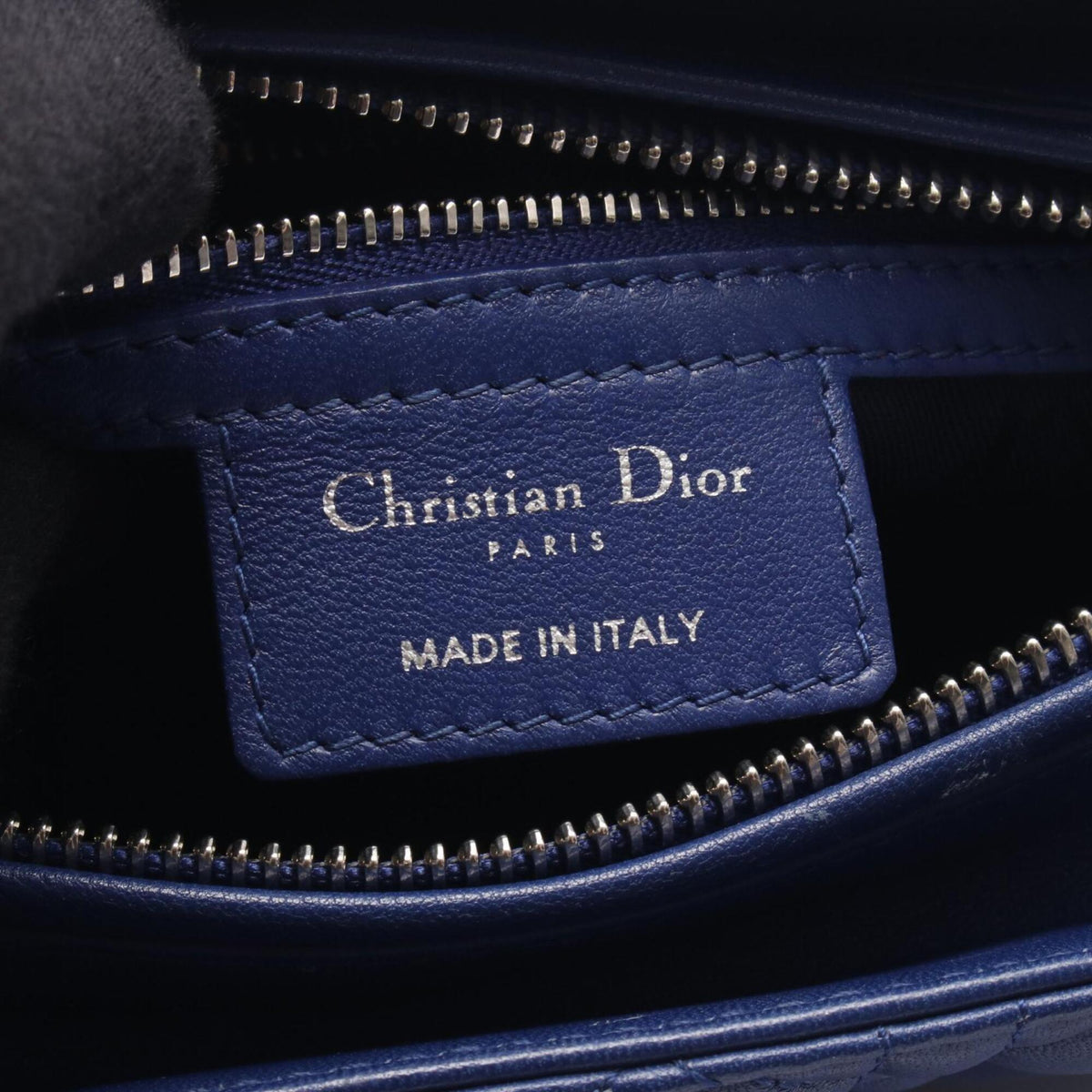 Christian Dior Blue Leather Handbag (Pre-Owned)