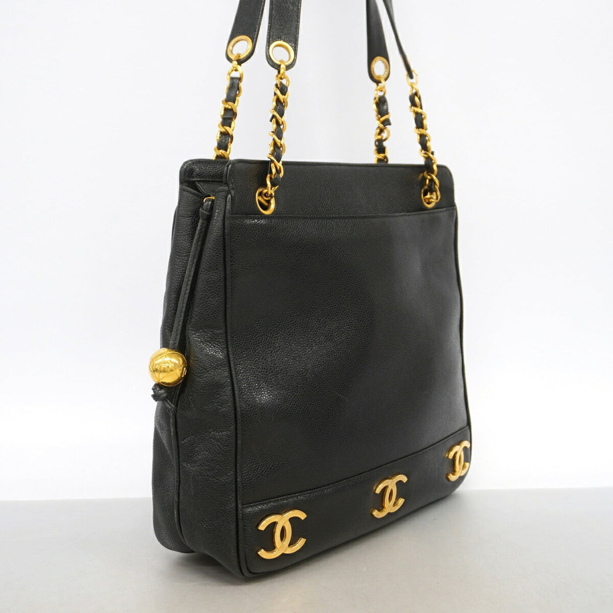 Chanel Black Grained Calfskin Tote Bag (Pre-Owned)