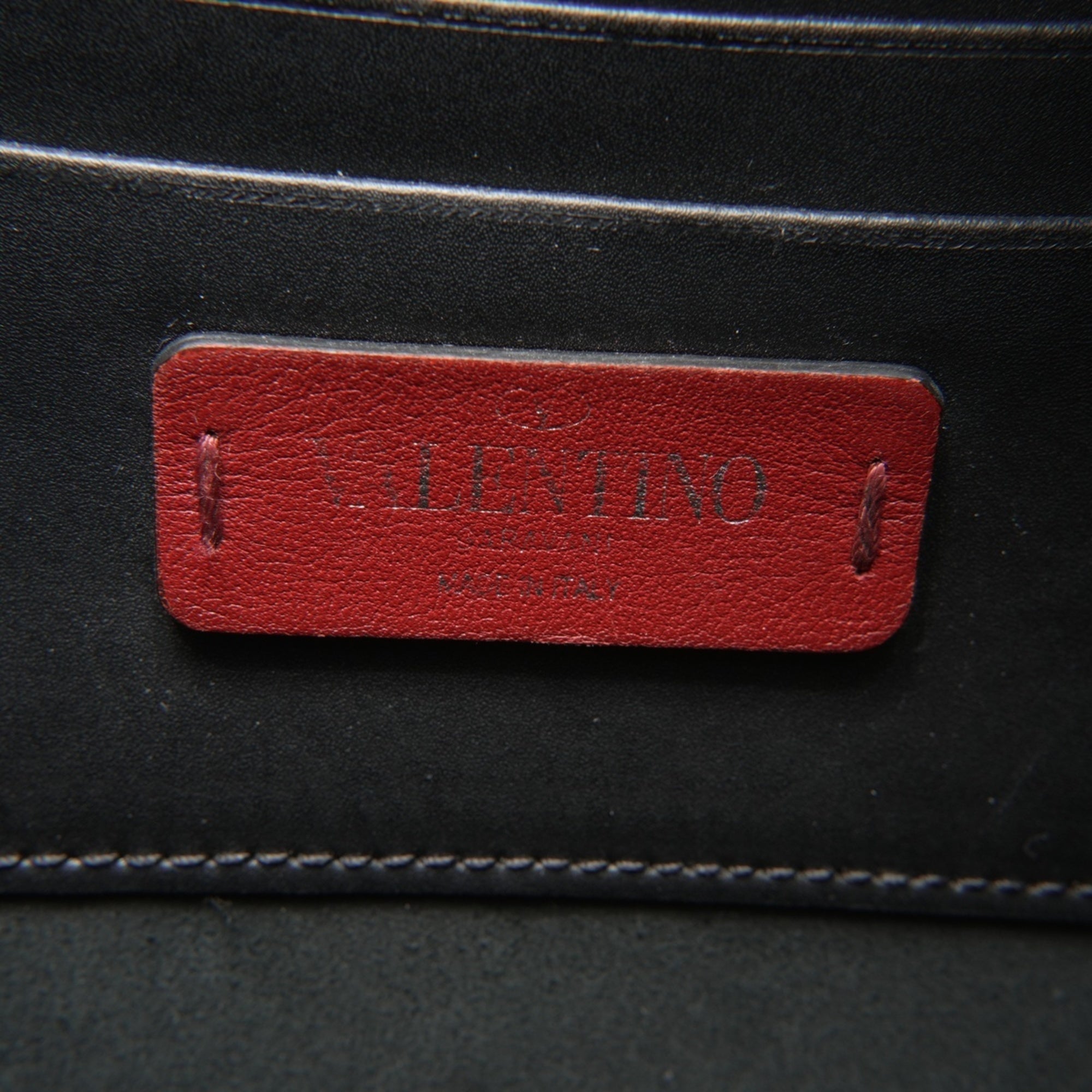 Valentino Black Shoulder Bag (Pre-Owned)