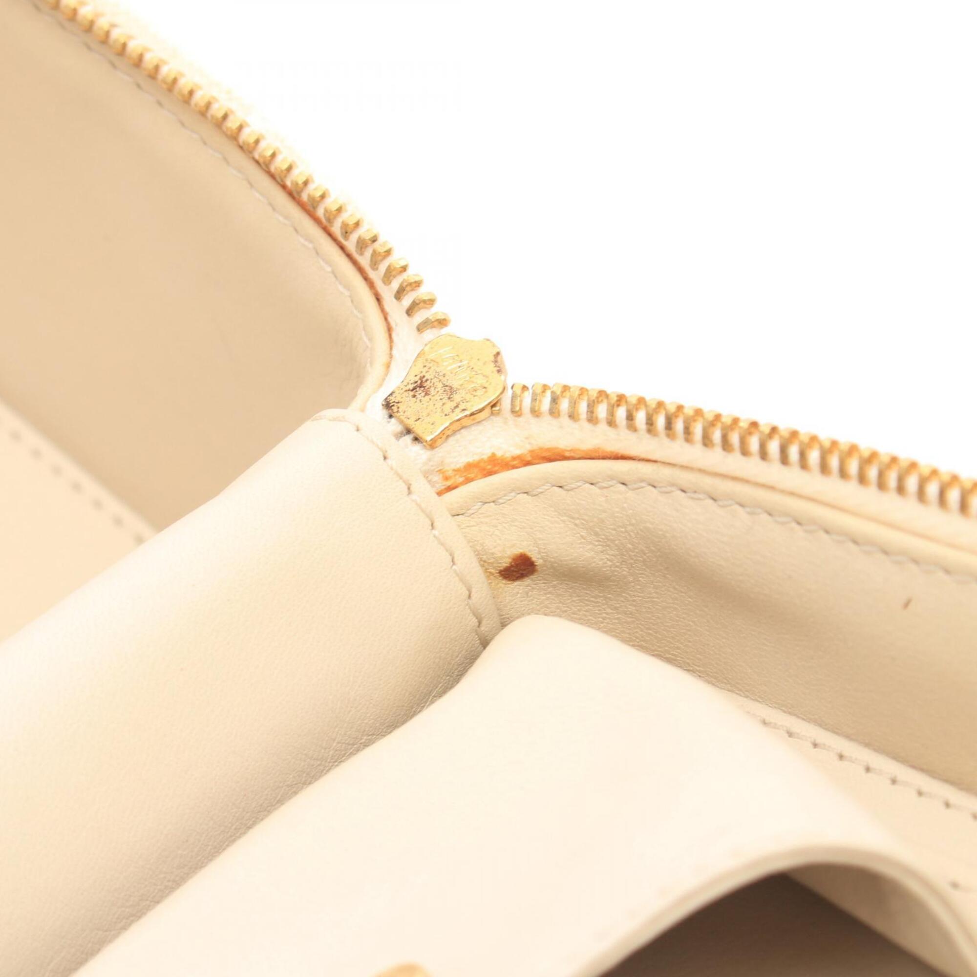 Chanel Ivory Canvas Handbag (Pre-Owned)