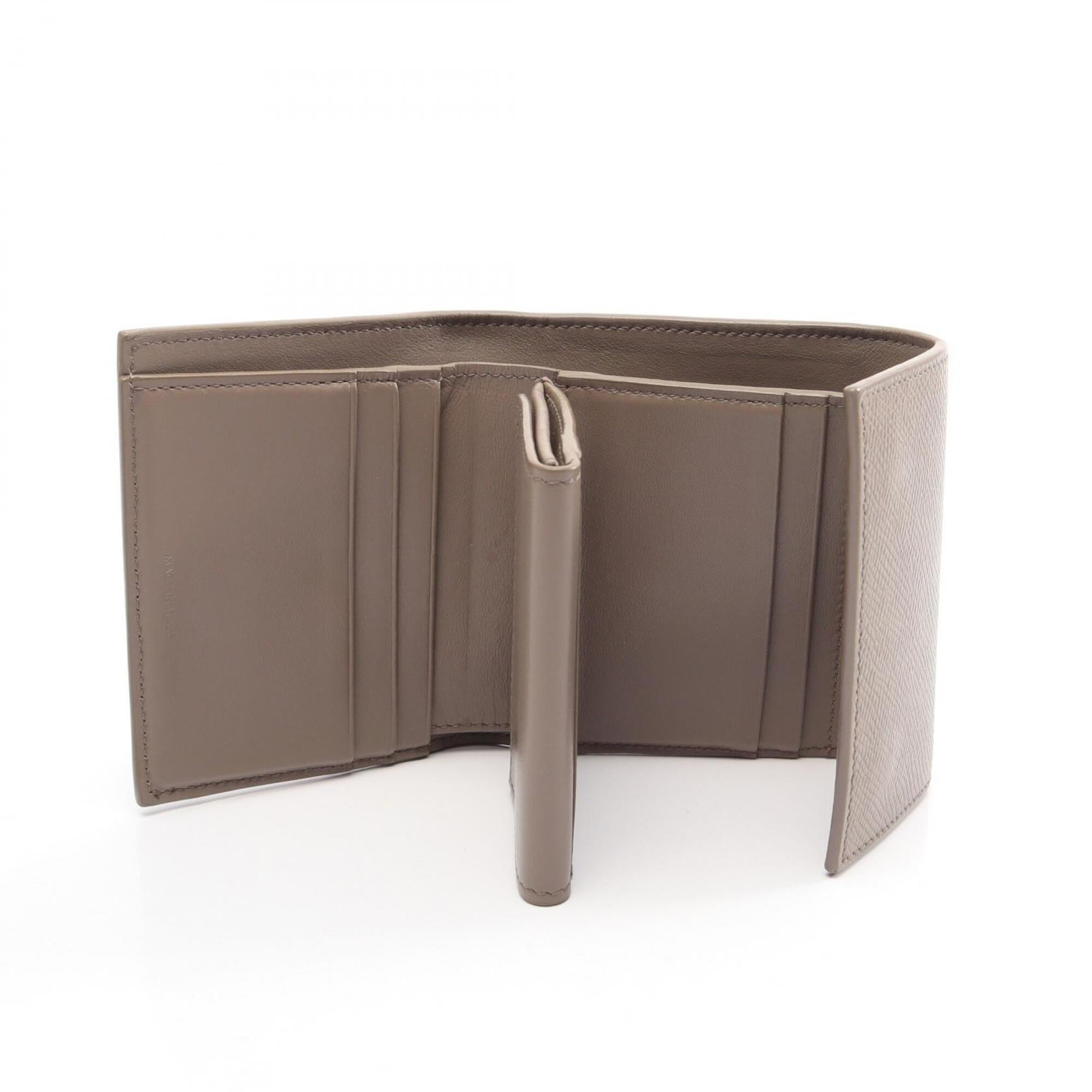 Celine Beige Leather Wallet (Tri-Fold) (Pre-Owned)