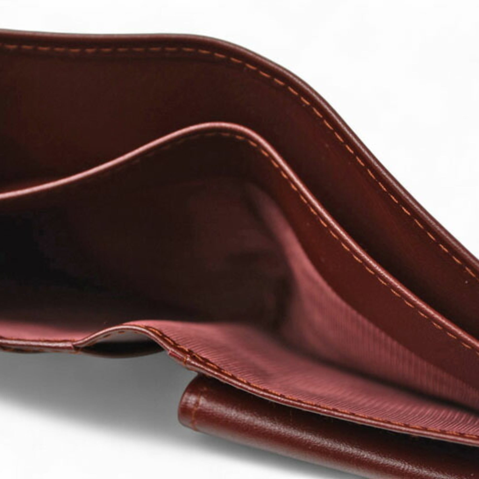 Cartier Must Bordeaux Wallet (Bi-Fold) (Pre-Owned)