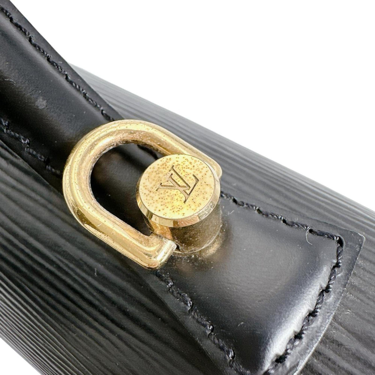 Louis Vuitton Black Epi Leather Handbag Shoulder Bag (Pre-Owned)
