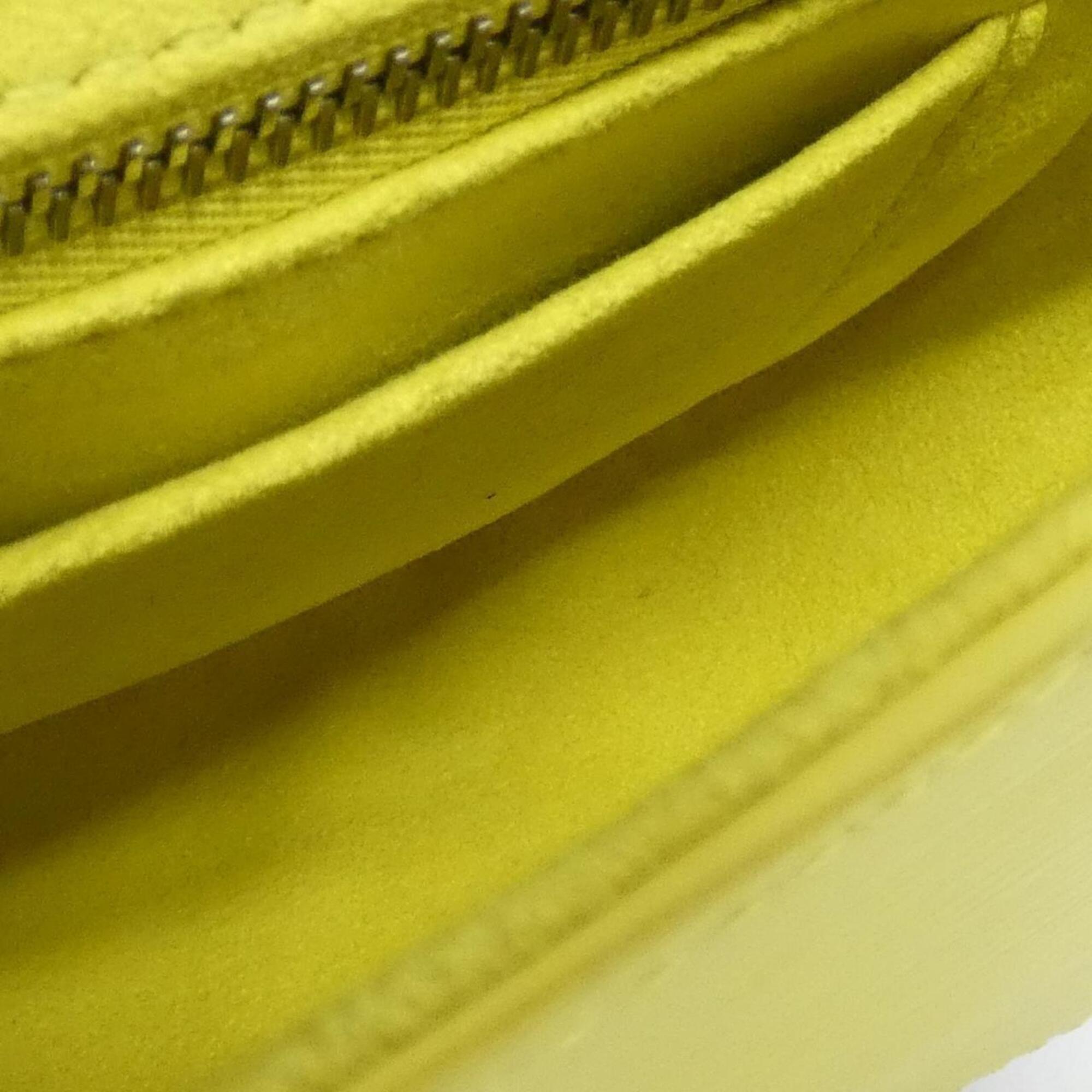 Louis Vuitton Pistache Yellow Leather Handbag (Pre-Owned)