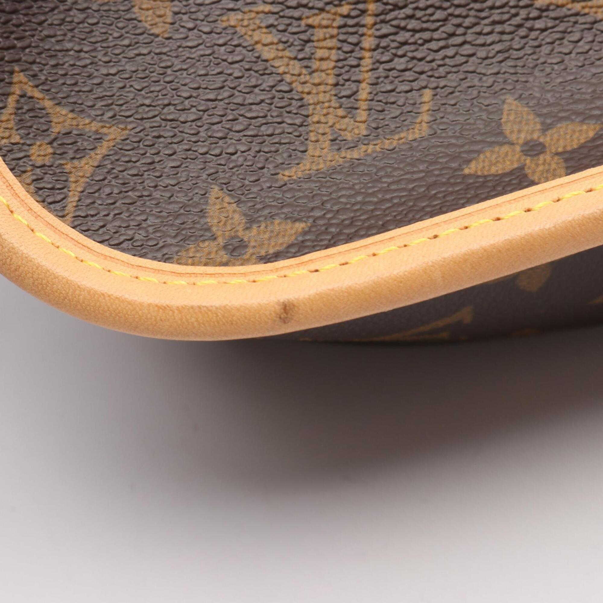 Louis Vuitton Brown Coated Canvas Pvc Monogram Leather Handbag Shoulder Bag (Pre-Owned)