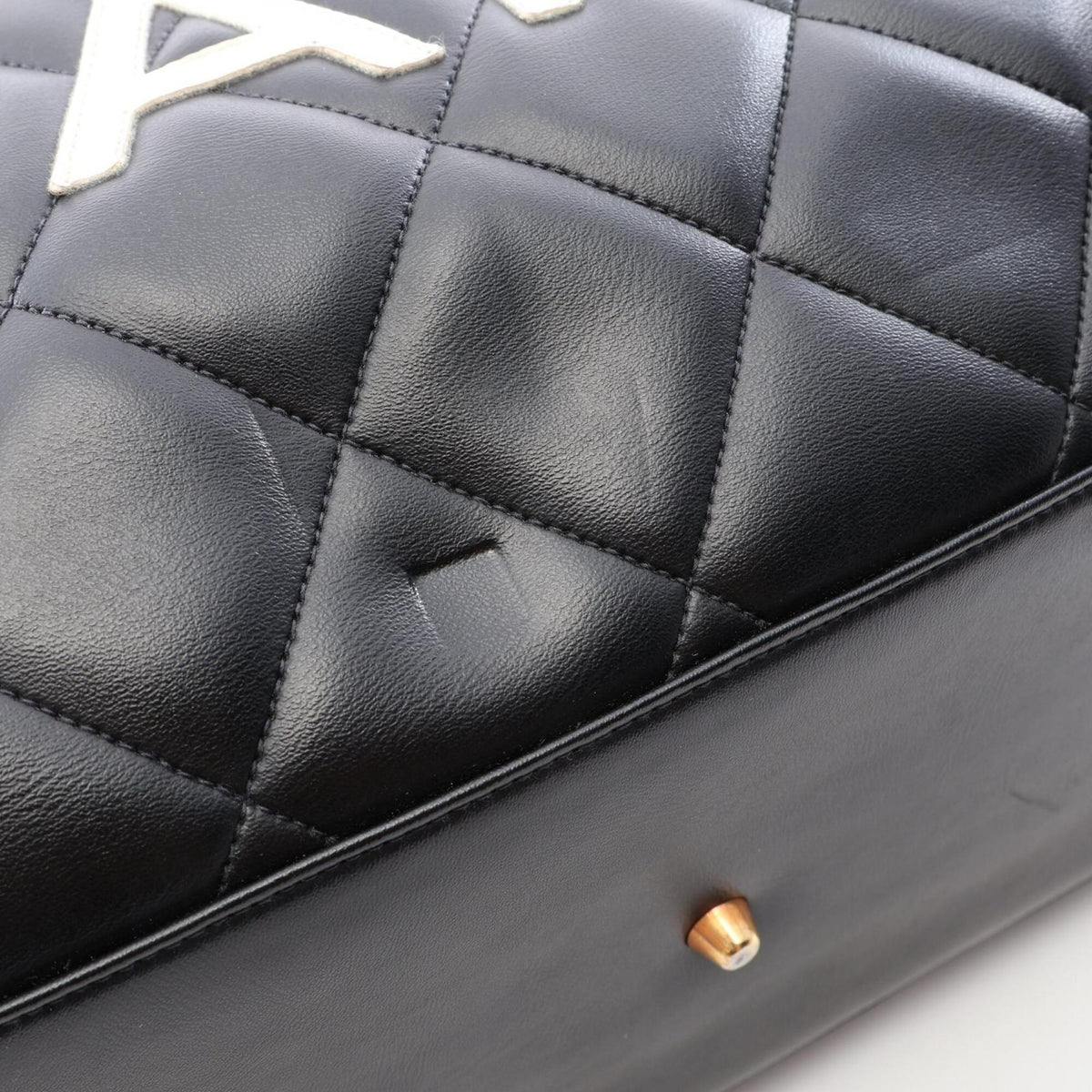 Chanel Black White Leather Boston Bag Handbag (Pre-Owned)