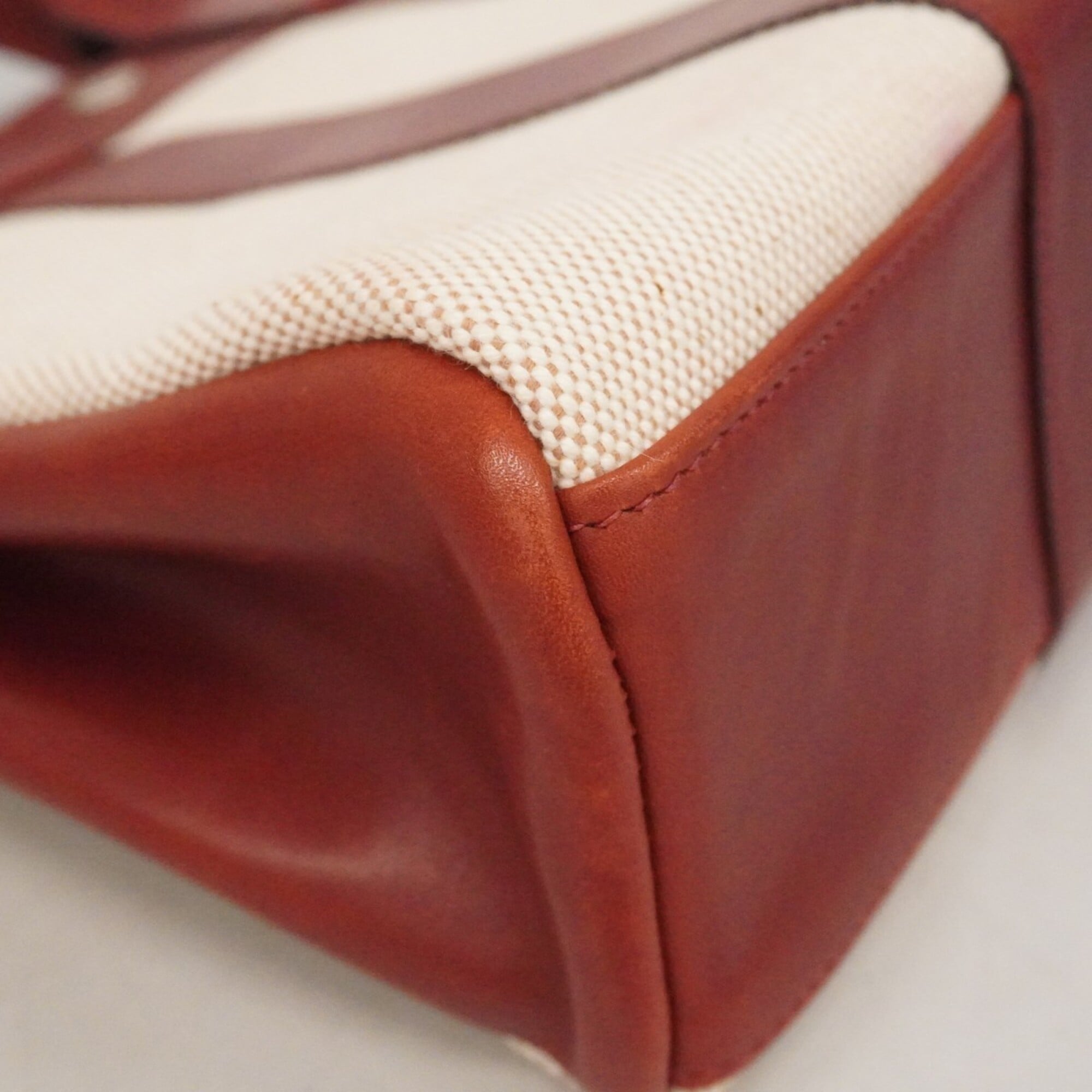 Hermes Bordeaux Toile H Leather Handbag (Pre-Owned)