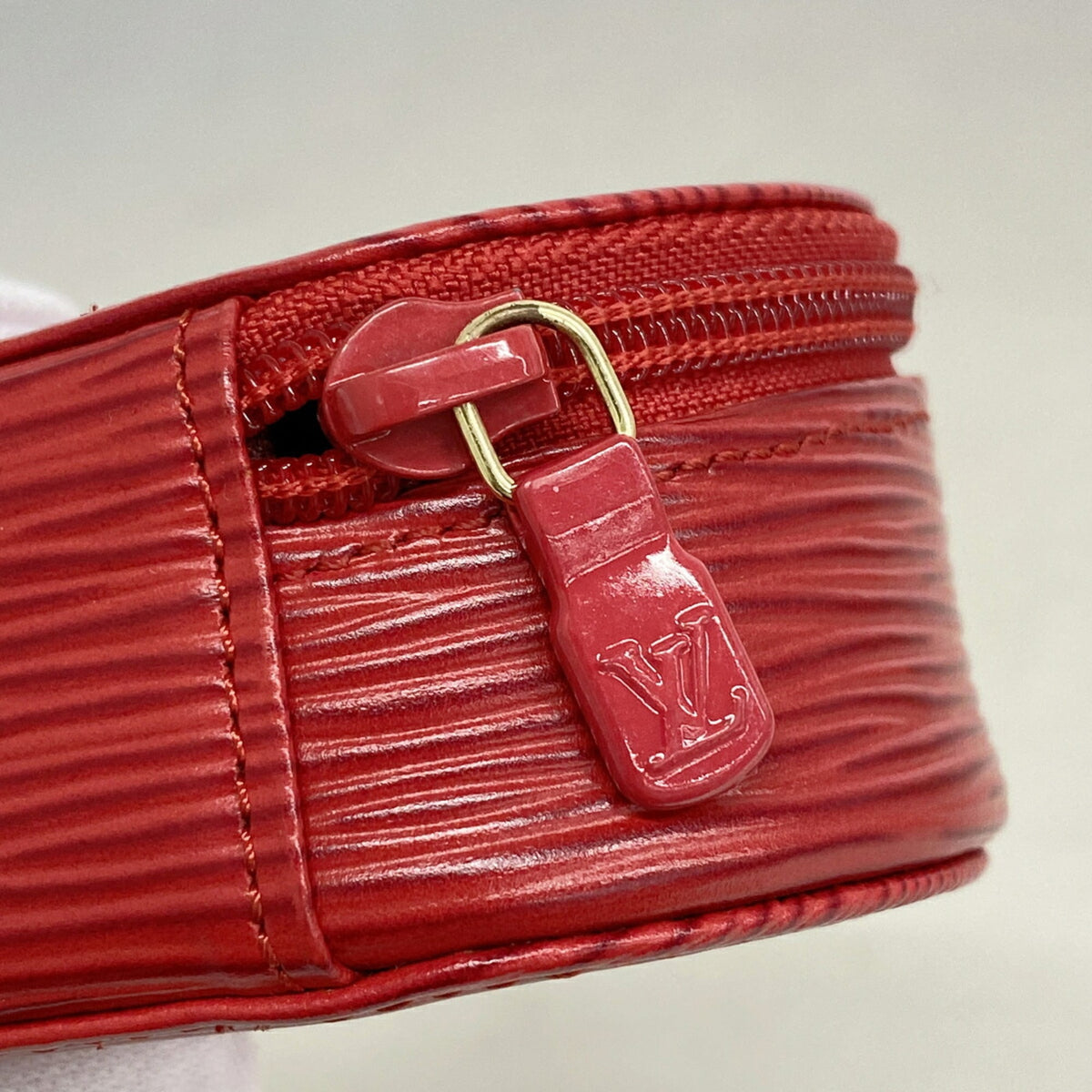 Louis Vuitton Castilian Red (Pre-Owned)