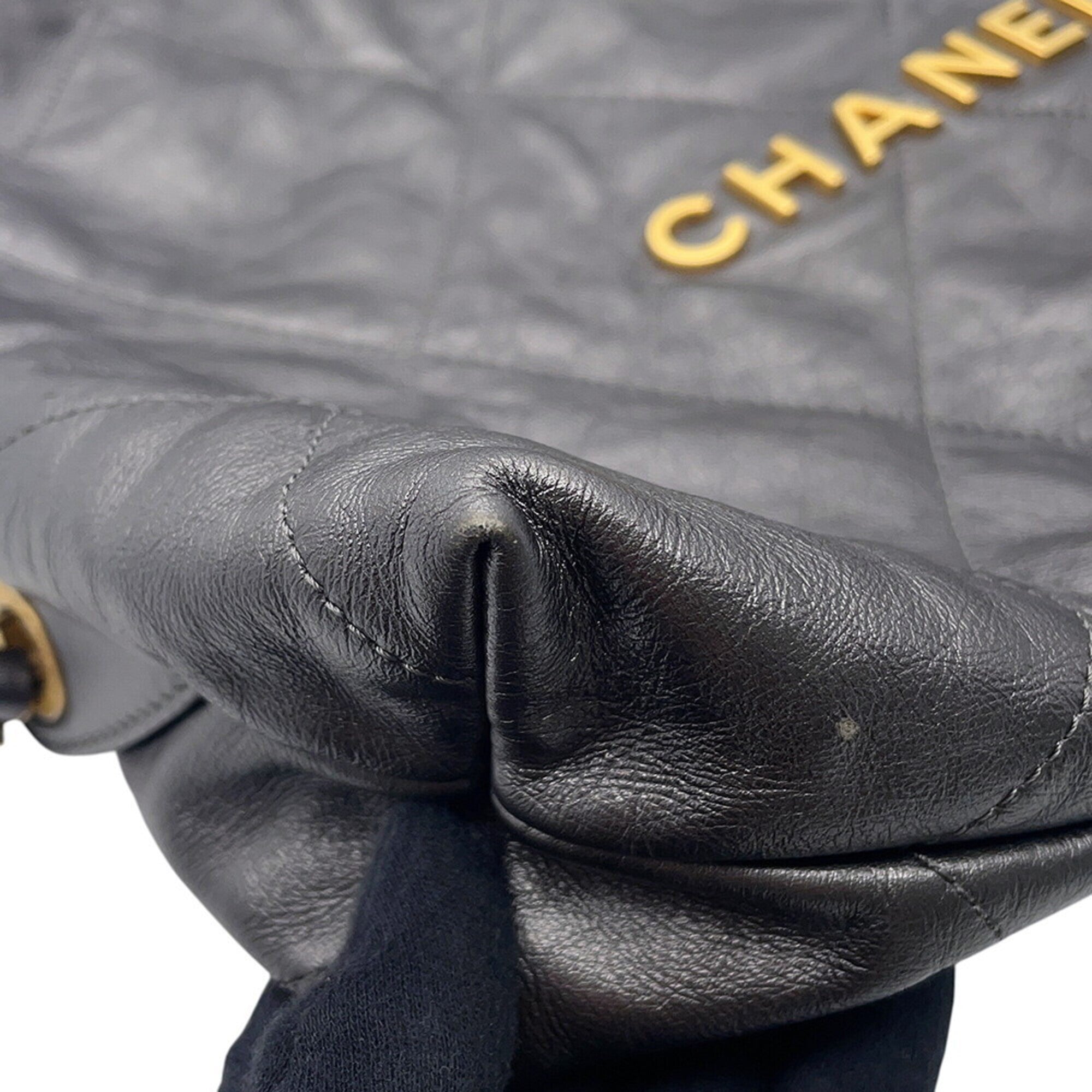Chanel Gray Leather Handbag (Pre-Owned)