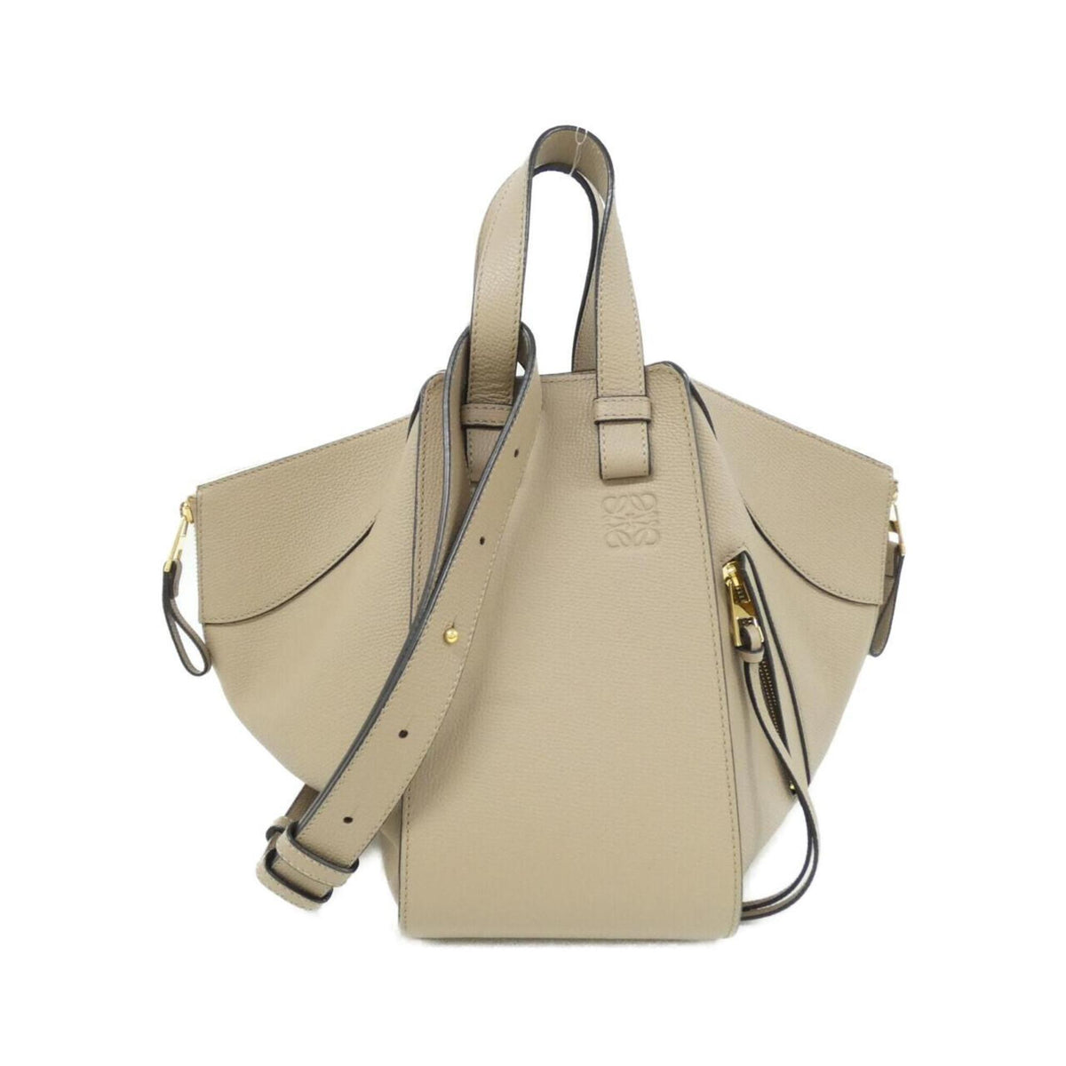 Loewe Beige Leather Shoulder Bag (Pre-Owned)