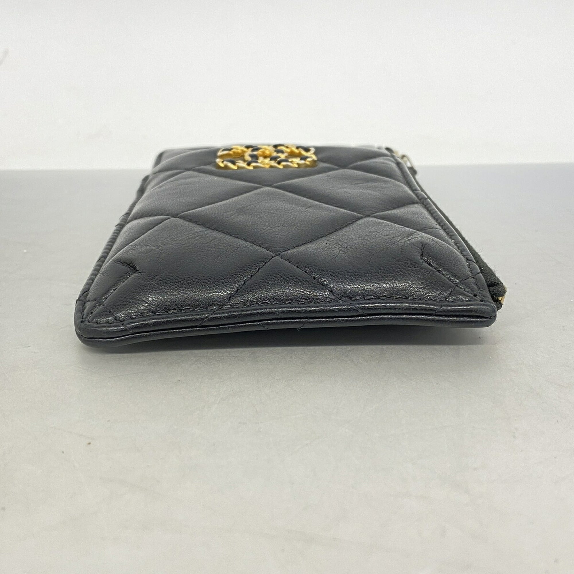 Chanel Black Leather Long Wallet (Bi-Fold) (Pre-Owned)