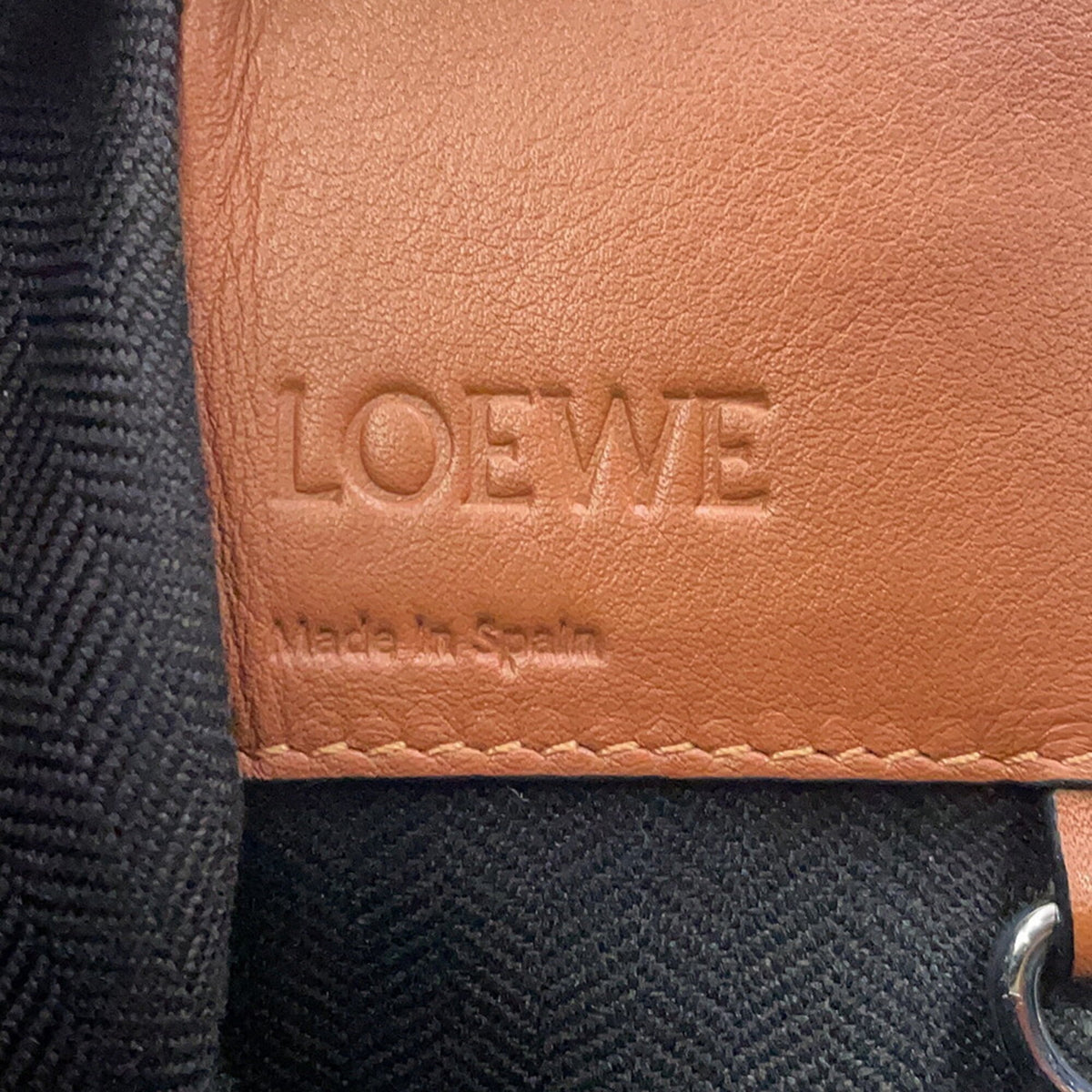 Loewe Hammock Silver Leather Handbag (Pre-Owned)