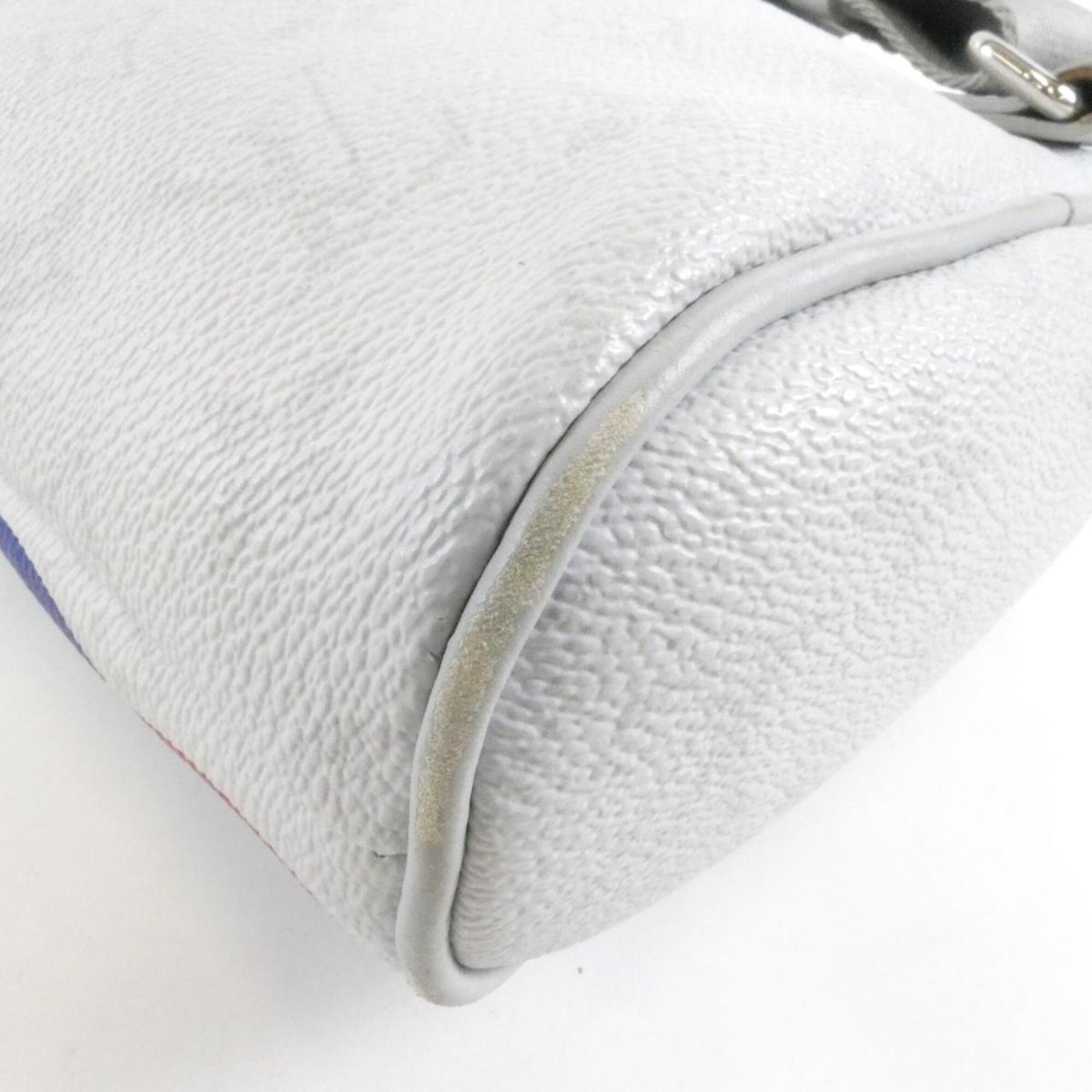 Louis Vuitton Blanc Coated Canvas Shoulder Bag (Pre-Owned)
