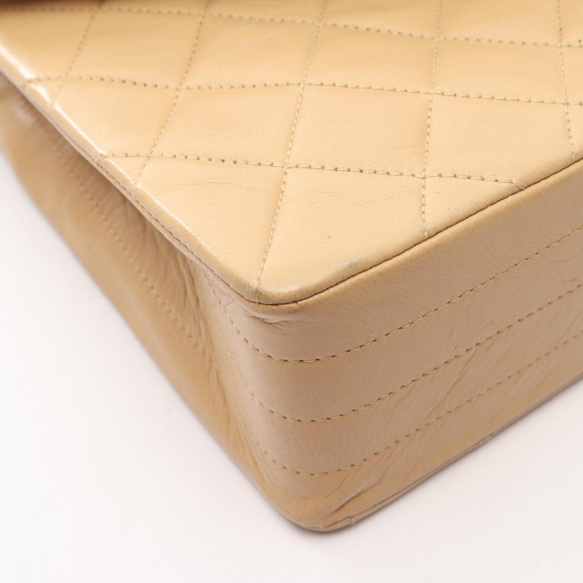 Chanel Beige Leather Handbag Shoulder Bag (Pre-Owned)