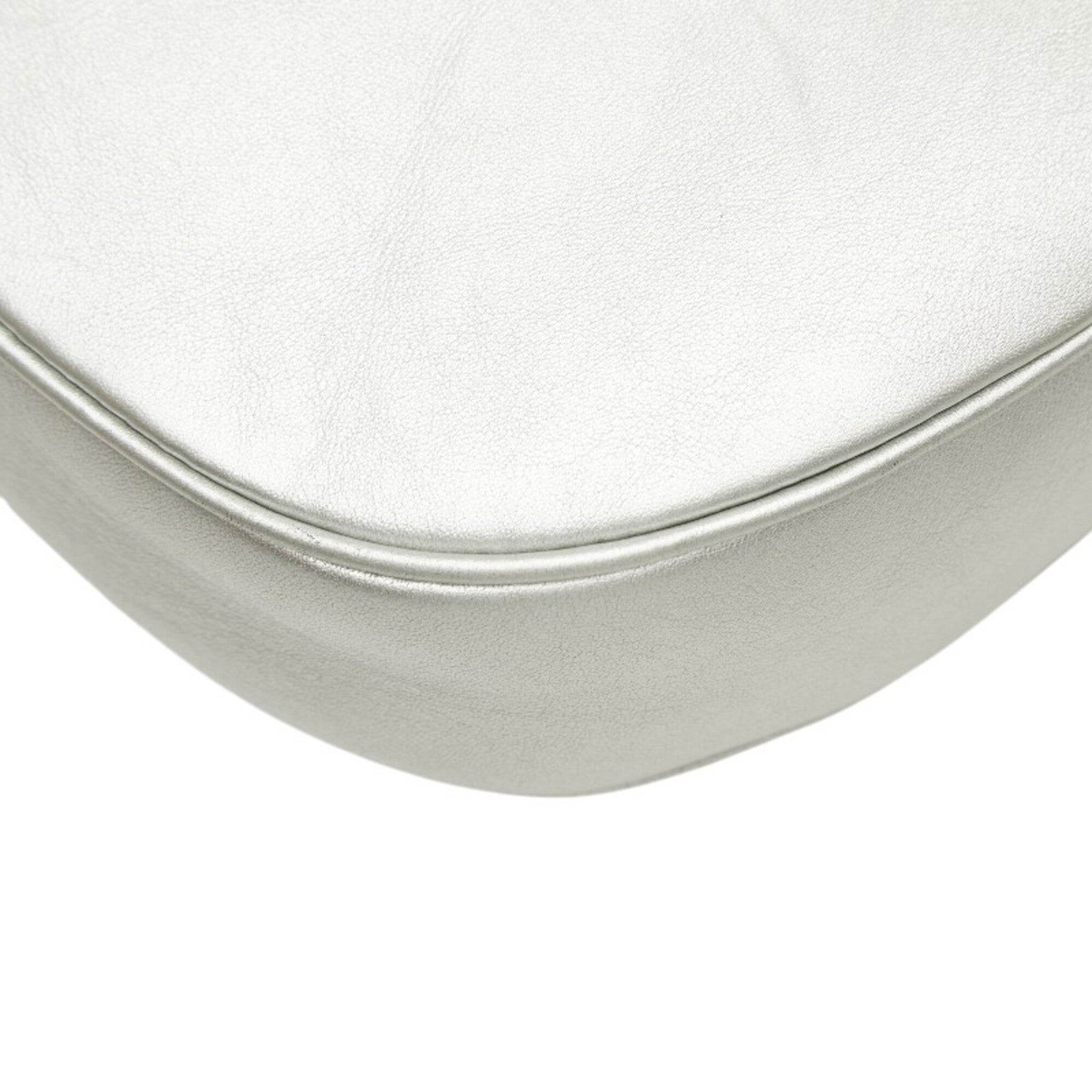 Celine Silver Leather Shoulder Bag (Pre-Owned)