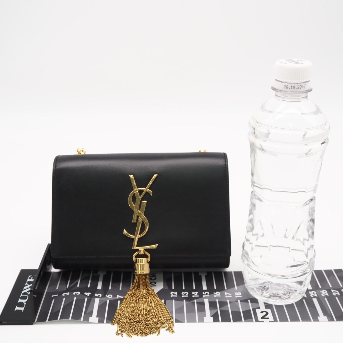 Yves Saint Laurent Black Leather Shoulder Bag (Pre-Owned)