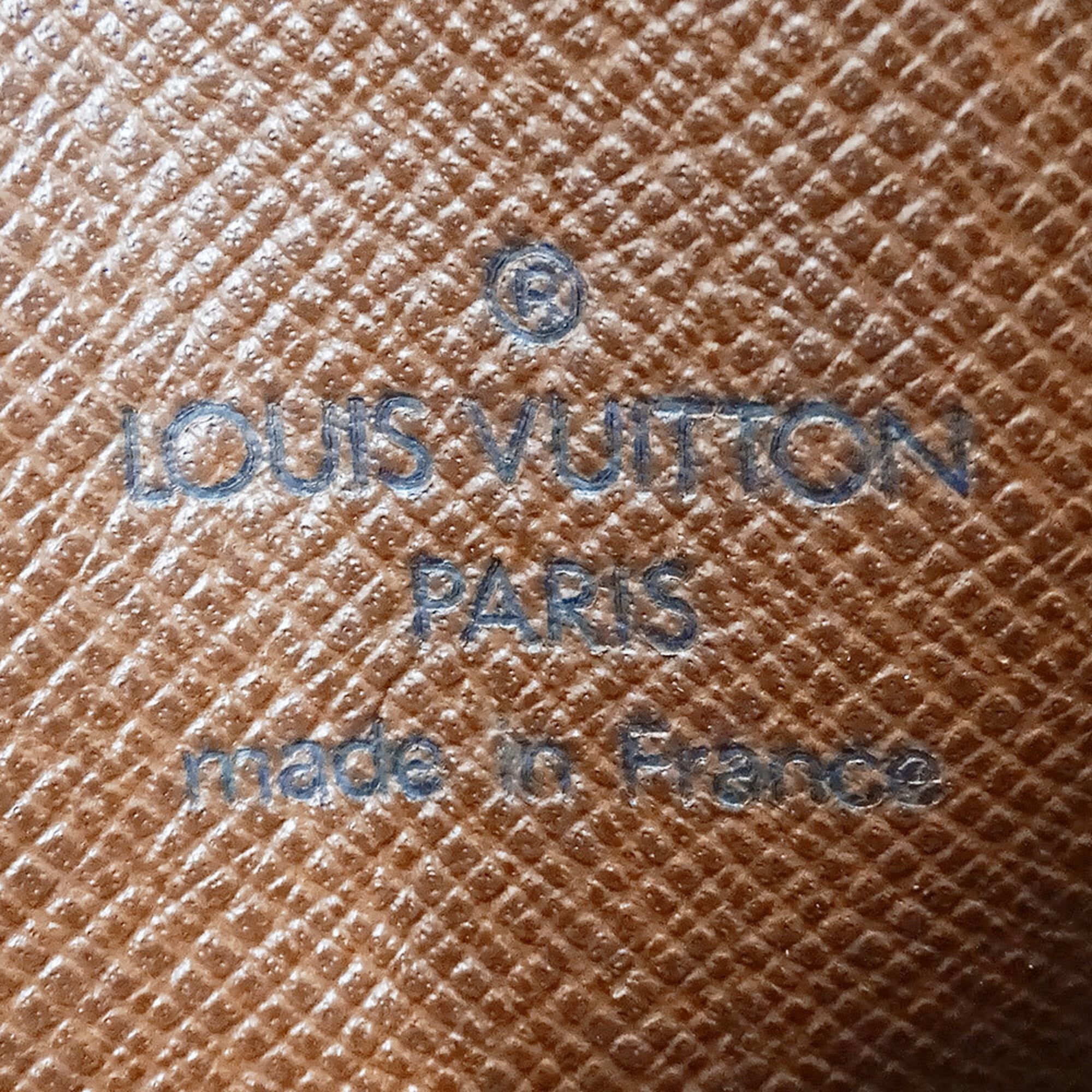 Louis Vuitton Brown Monogram Canvas Shoulder Bag (Pre-Owned)