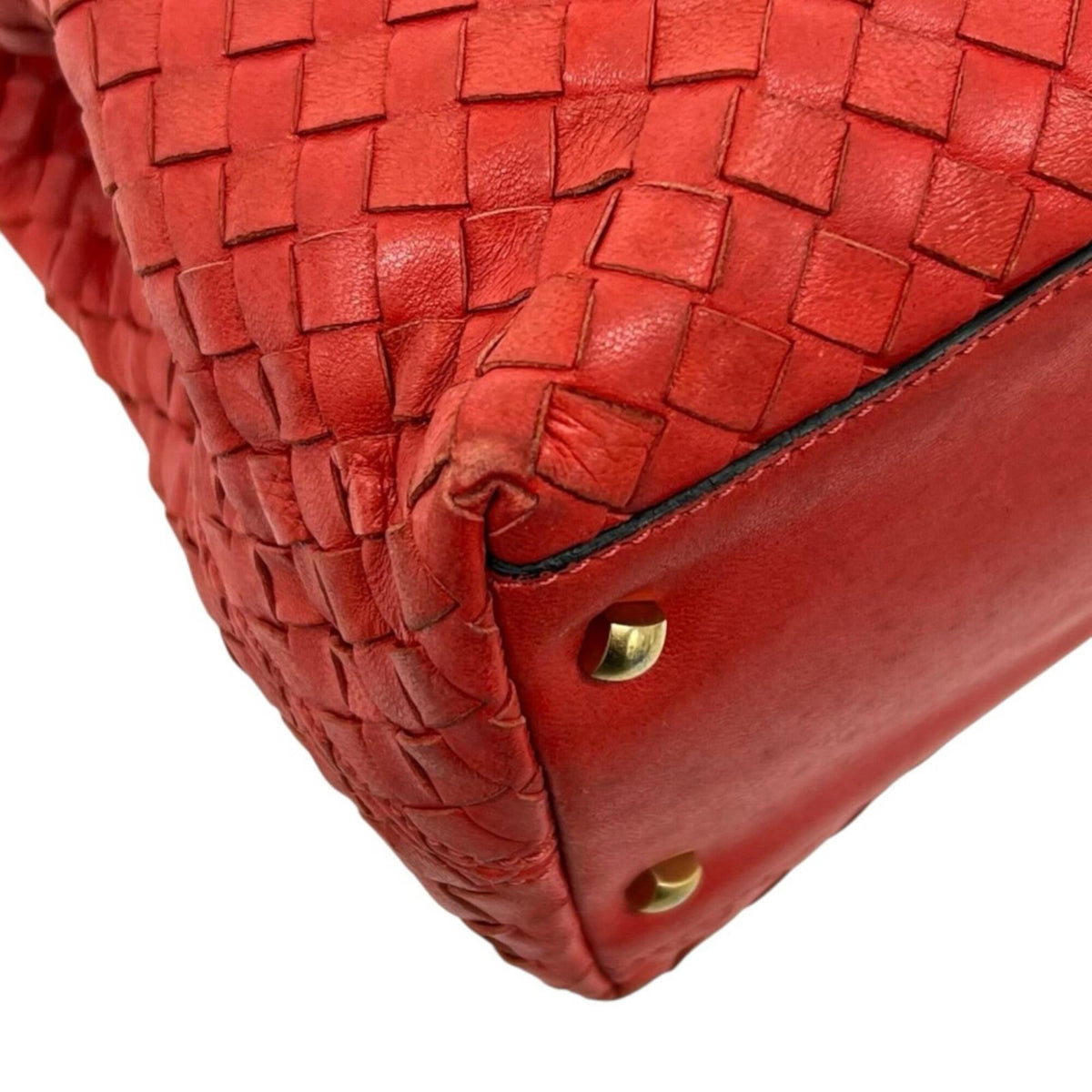Bottega Veneta Red Color Leather Handbag (Pre-Owned)